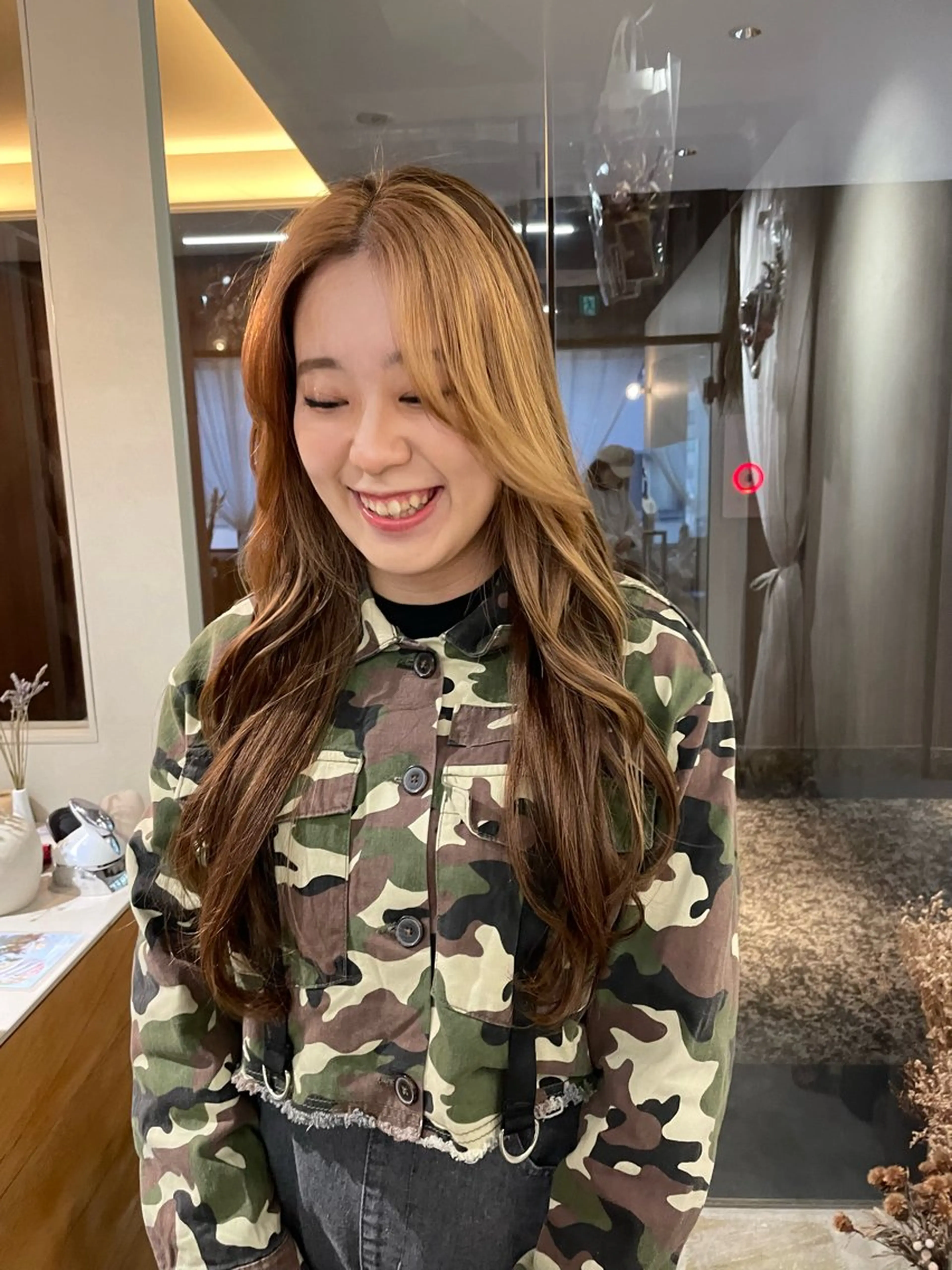 カラー 山下 悠月のヘアスタイル