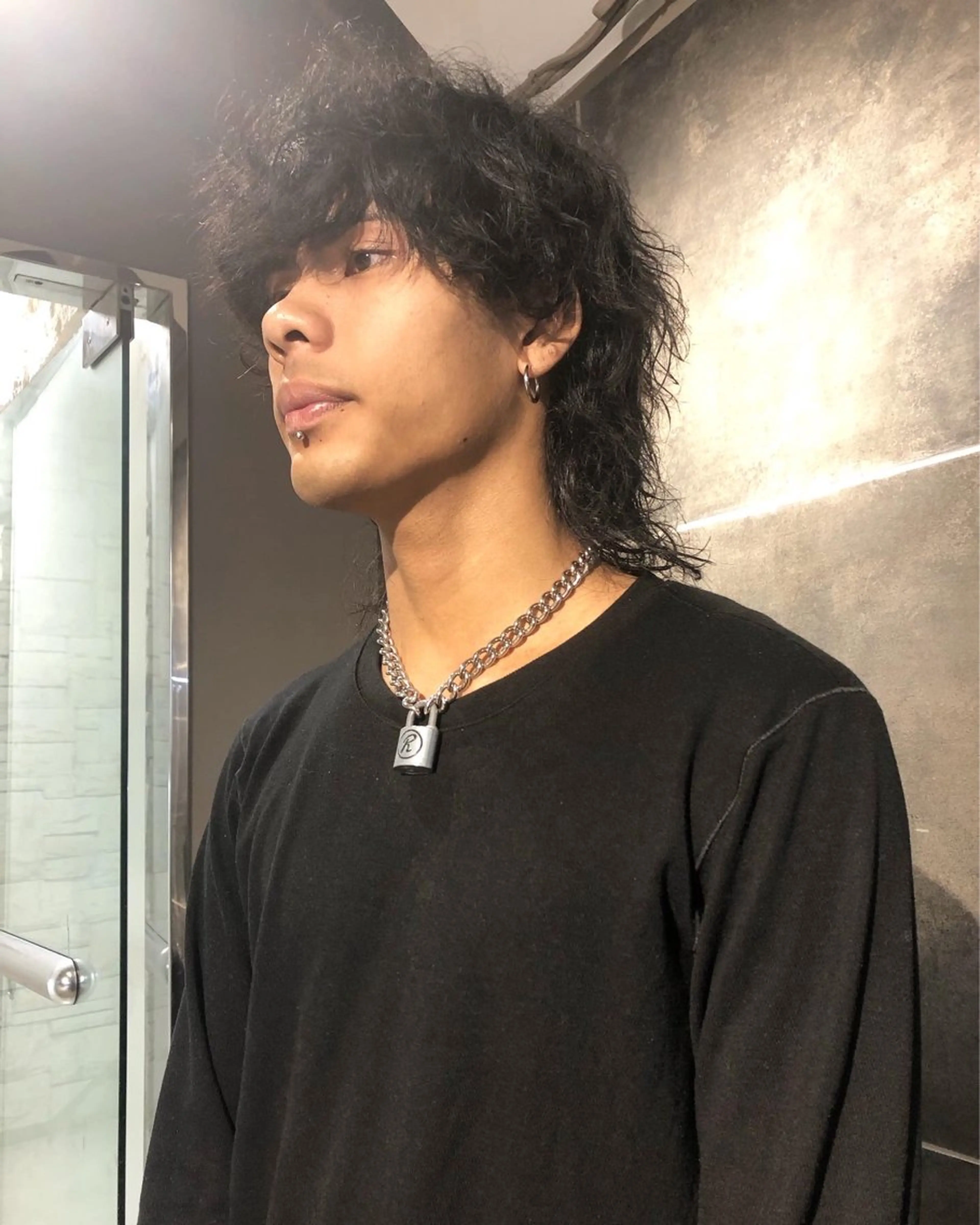 パーマ ヘアアレンジ メンズ メンズパーマ 波巻きパーマ メンズウルフカット ウルフカット カット パーマ トリートメント ヘアセット ainico+所属・メンズ特化✂️栗原 侑也のヘアスタイル