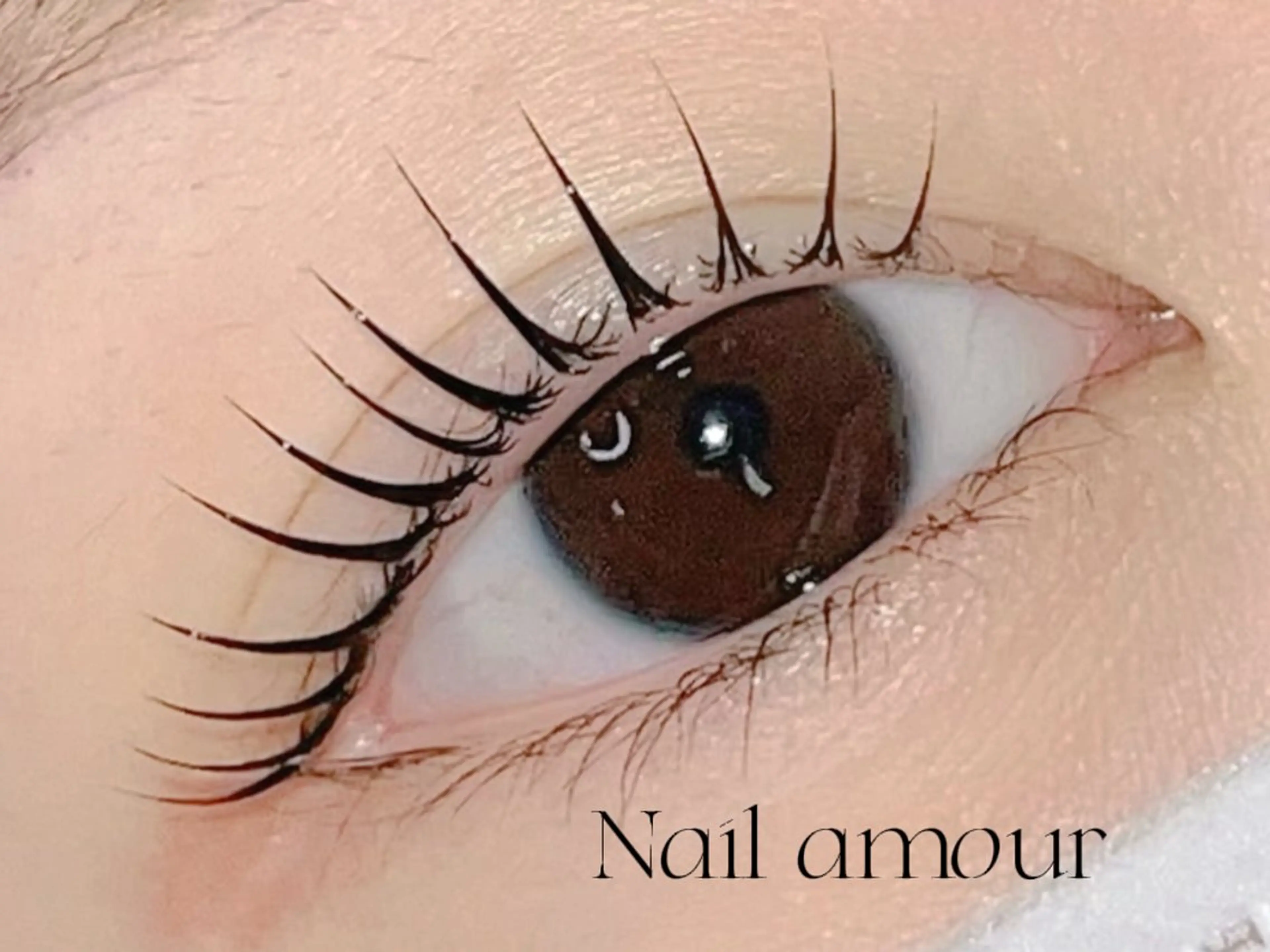 マツエク・マツパ ナチュラル マツエク Amour Eyelash所属・Amour Eyelashのネイルデザイン