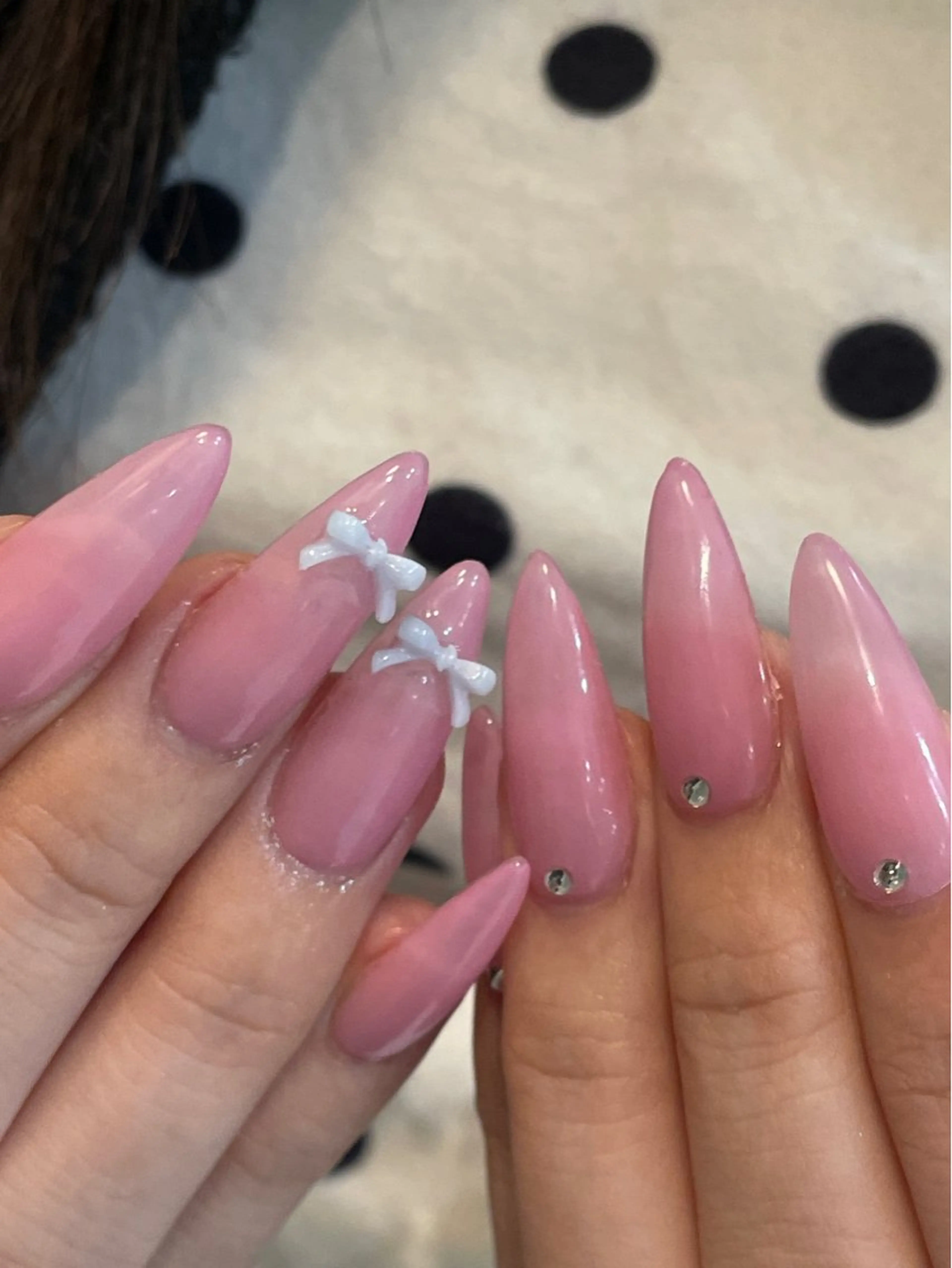 ネイル GO TODAY シェアサロン 渋谷Amiu店所属・渋谷ネイル🎀 y2k/海外ネイルのネイルデザイン