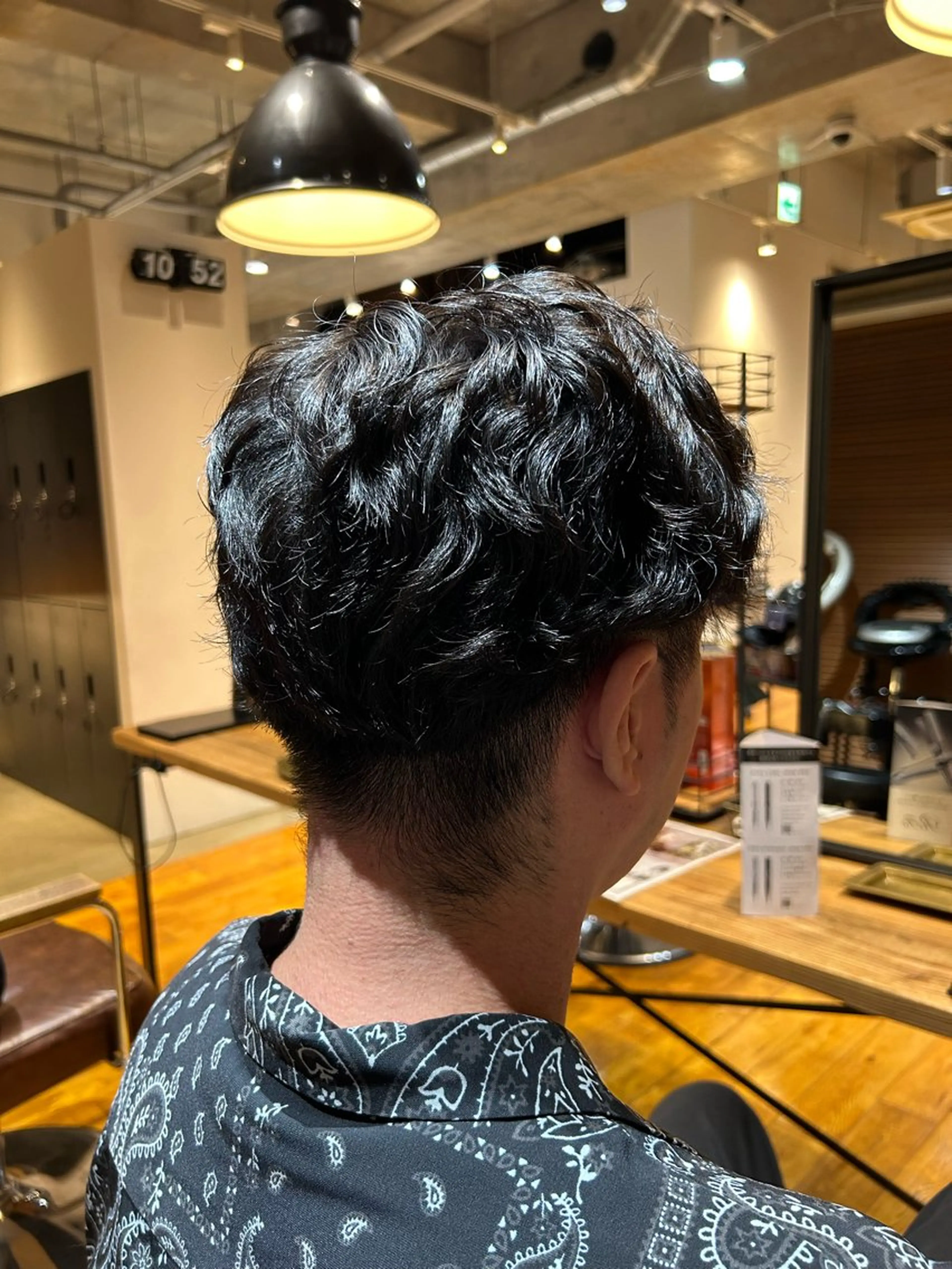 パーマ メンズ インナーカラー 🌍櫻井海星のヘアスタイル