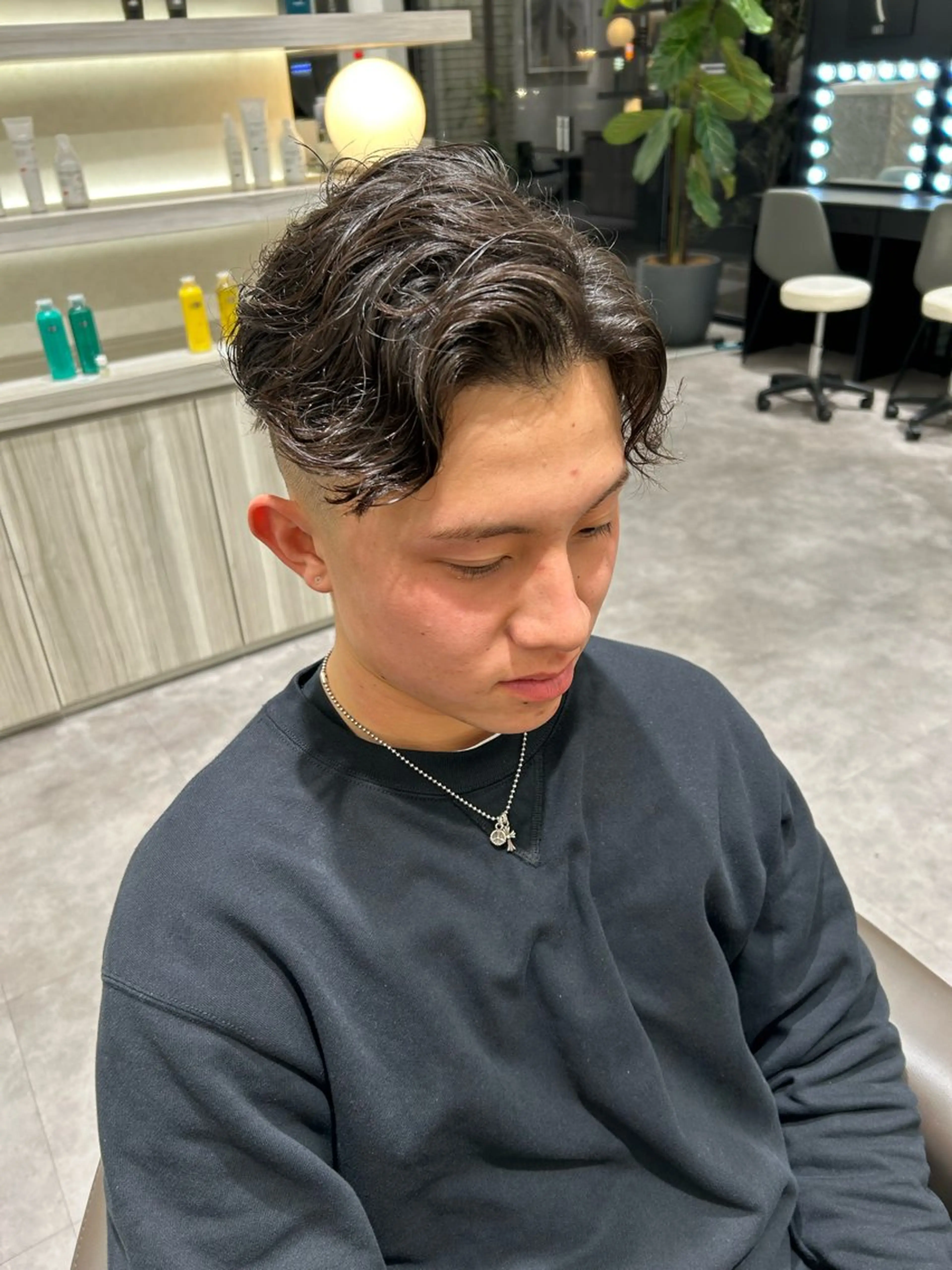 ショート カット パーマ 長屋 裕大のヘアスタイル