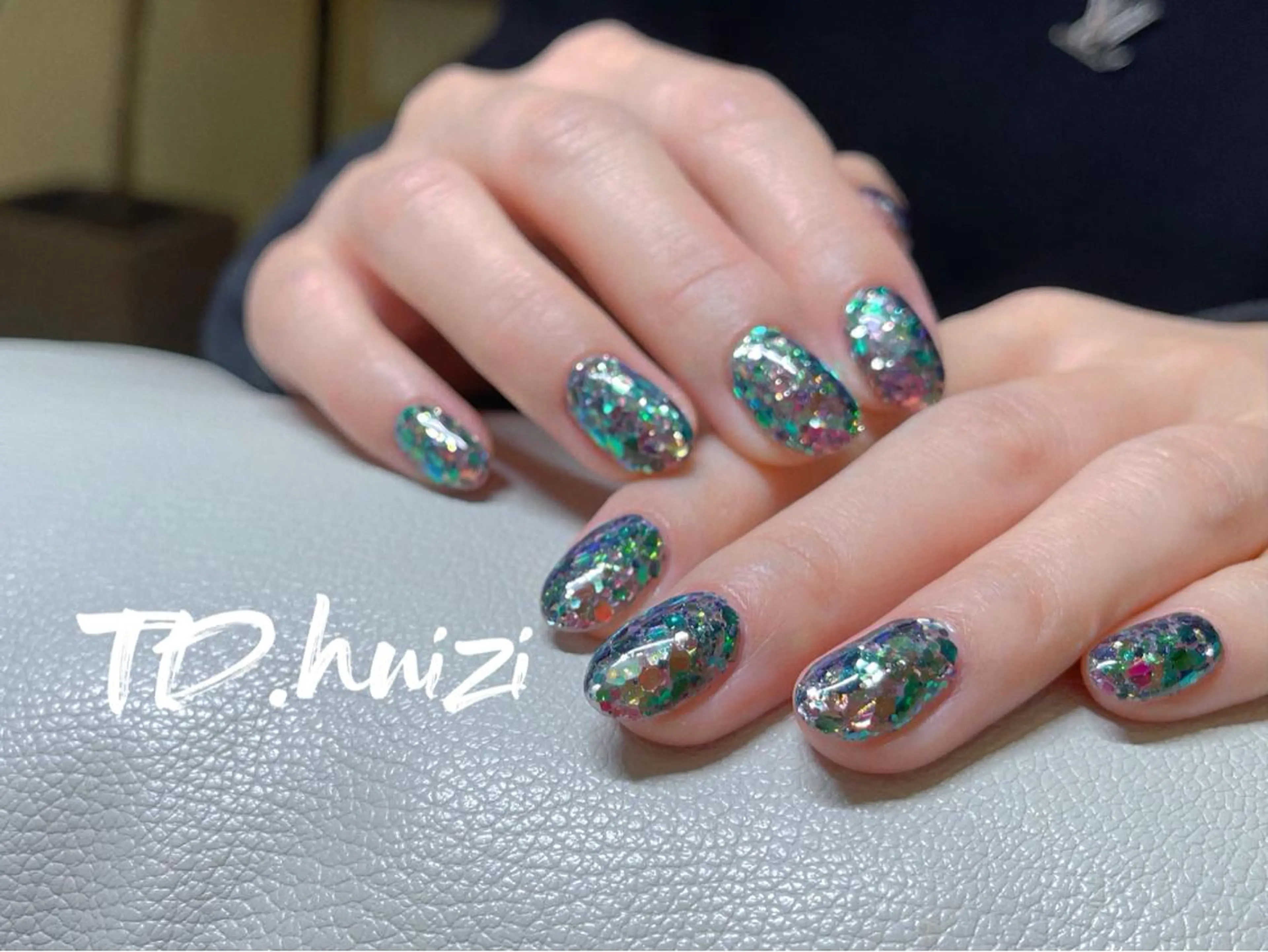 ミディアム めぐみのネイルサロン 惠のネイルデザイン