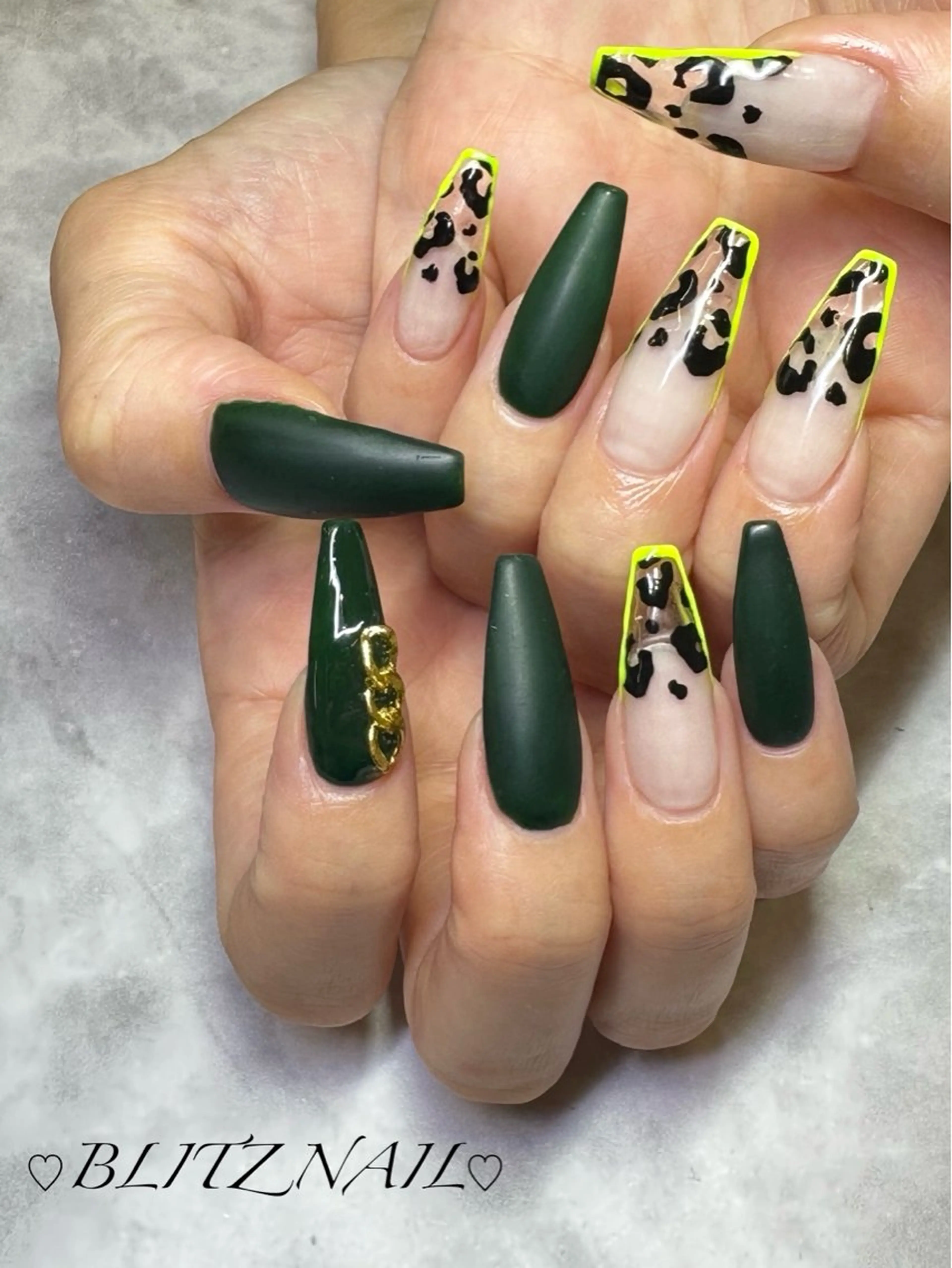 ネイル クリアネイル 長さ出し ネイルチップ BLITZ Nail 岩田💅🏻✨のネイルデザイン