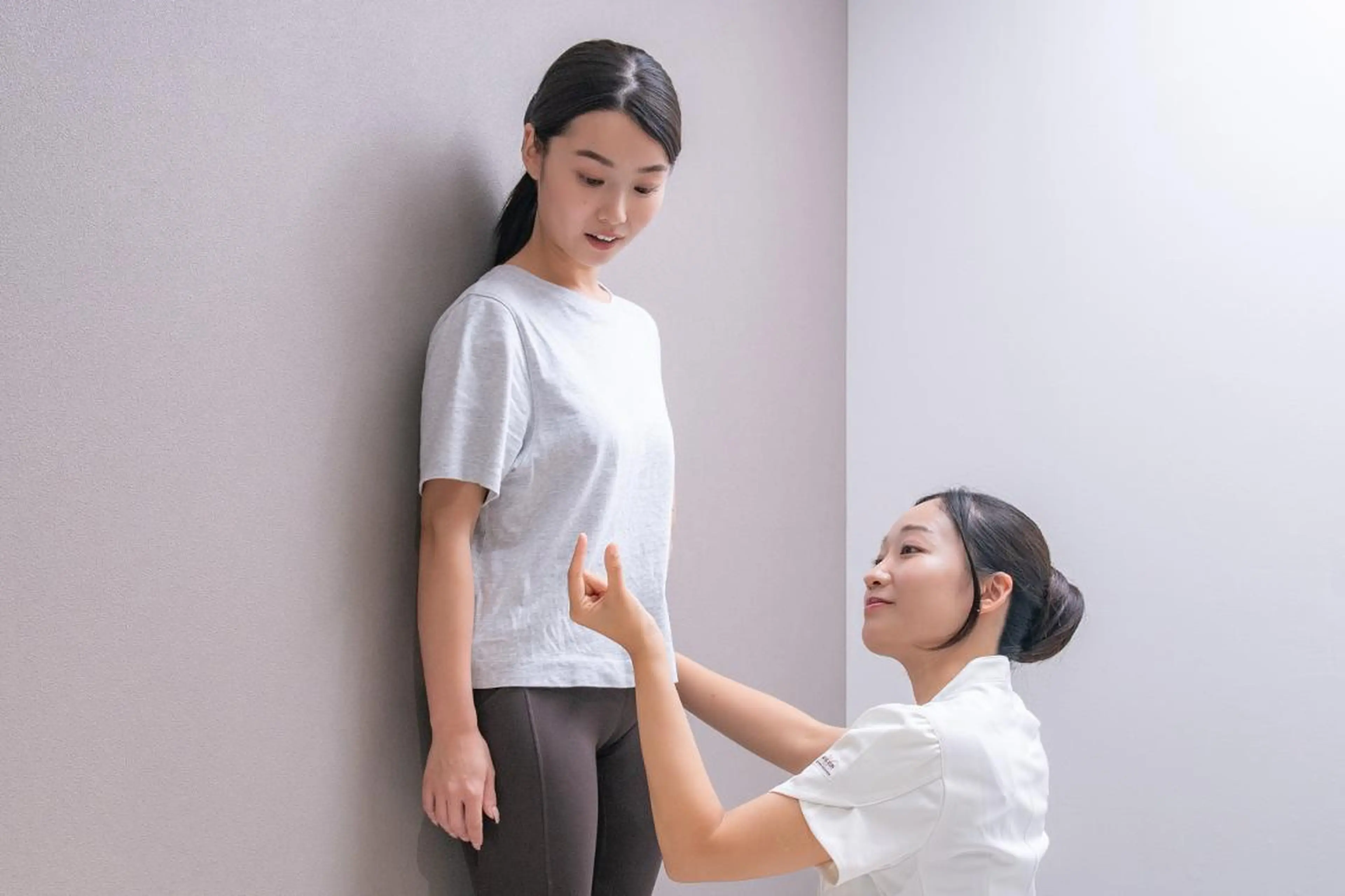 💛OPEN記念💛≪グーグル口コミ投稿お約束価格≫ 小顔矯正と骨盤矯正＋悩み別オプション 60分 7600円→0円の写真