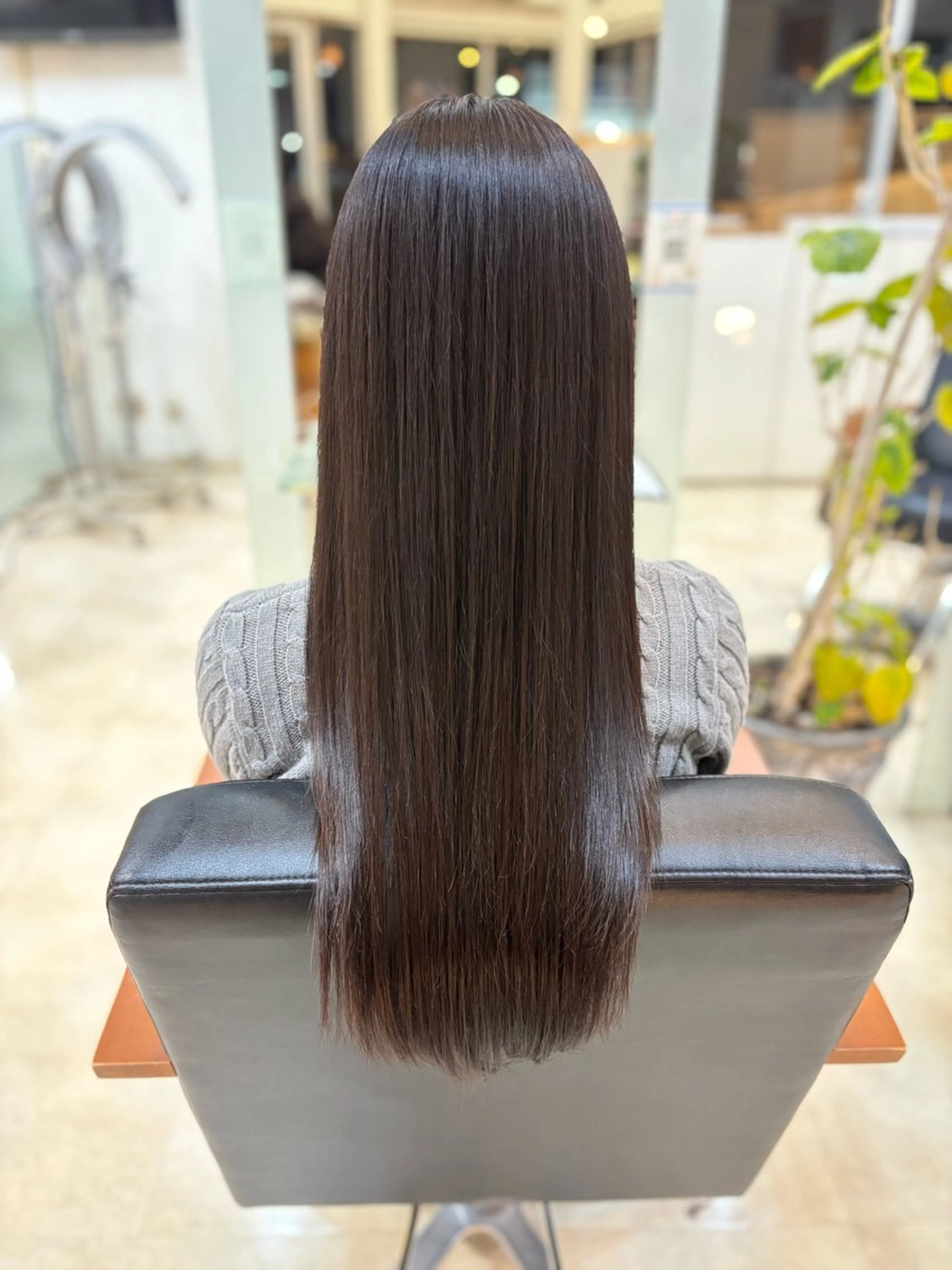 ロング カット ヘアカラー トリートメント 髪質改善/縮毛矯正‎ ‎ｸﾏｶﾞｲｴﾐｶ‎のヘアスタイル