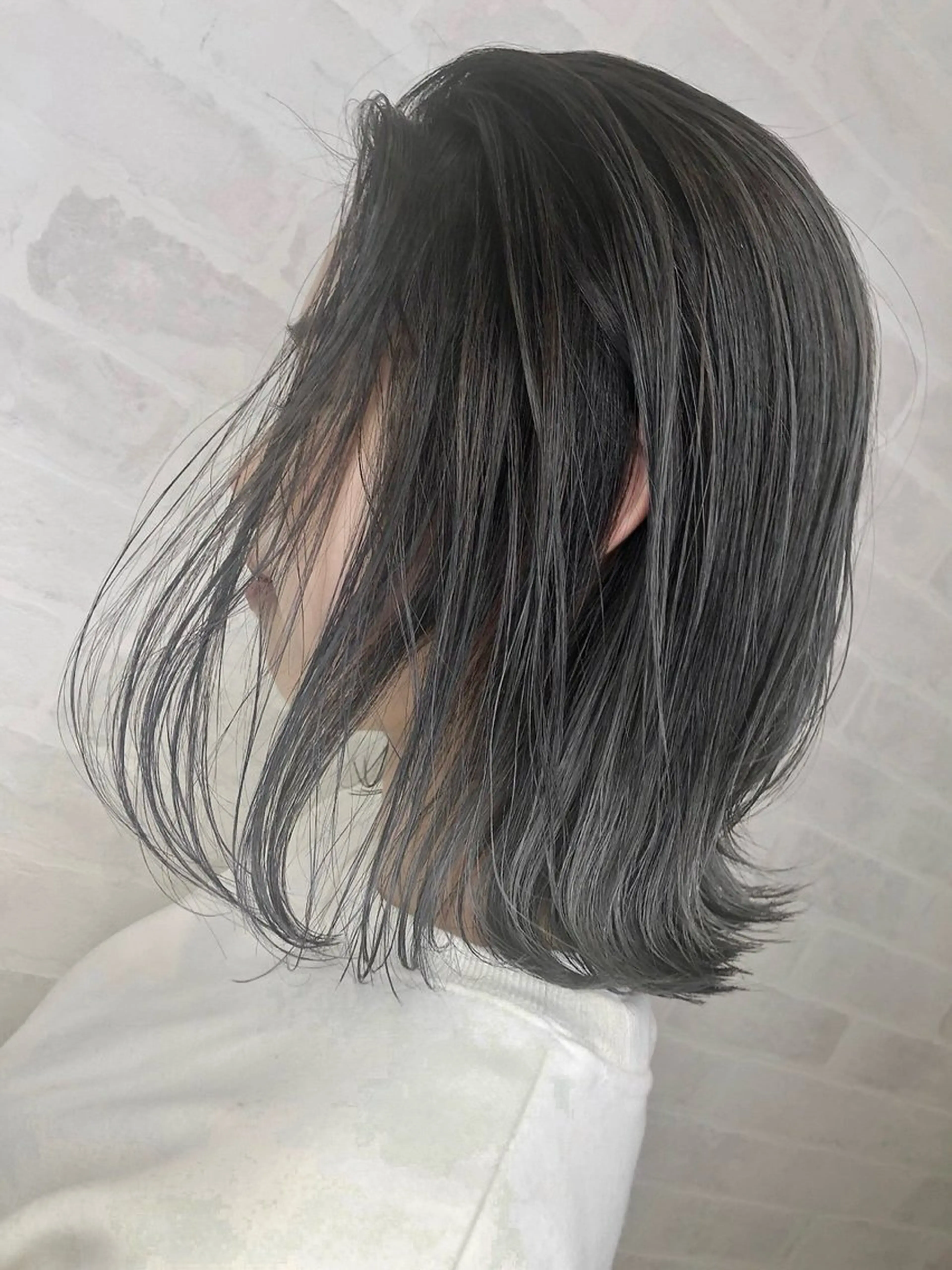 ミディアム カラー AVANCE. 玉置日向我のヘアスタイル