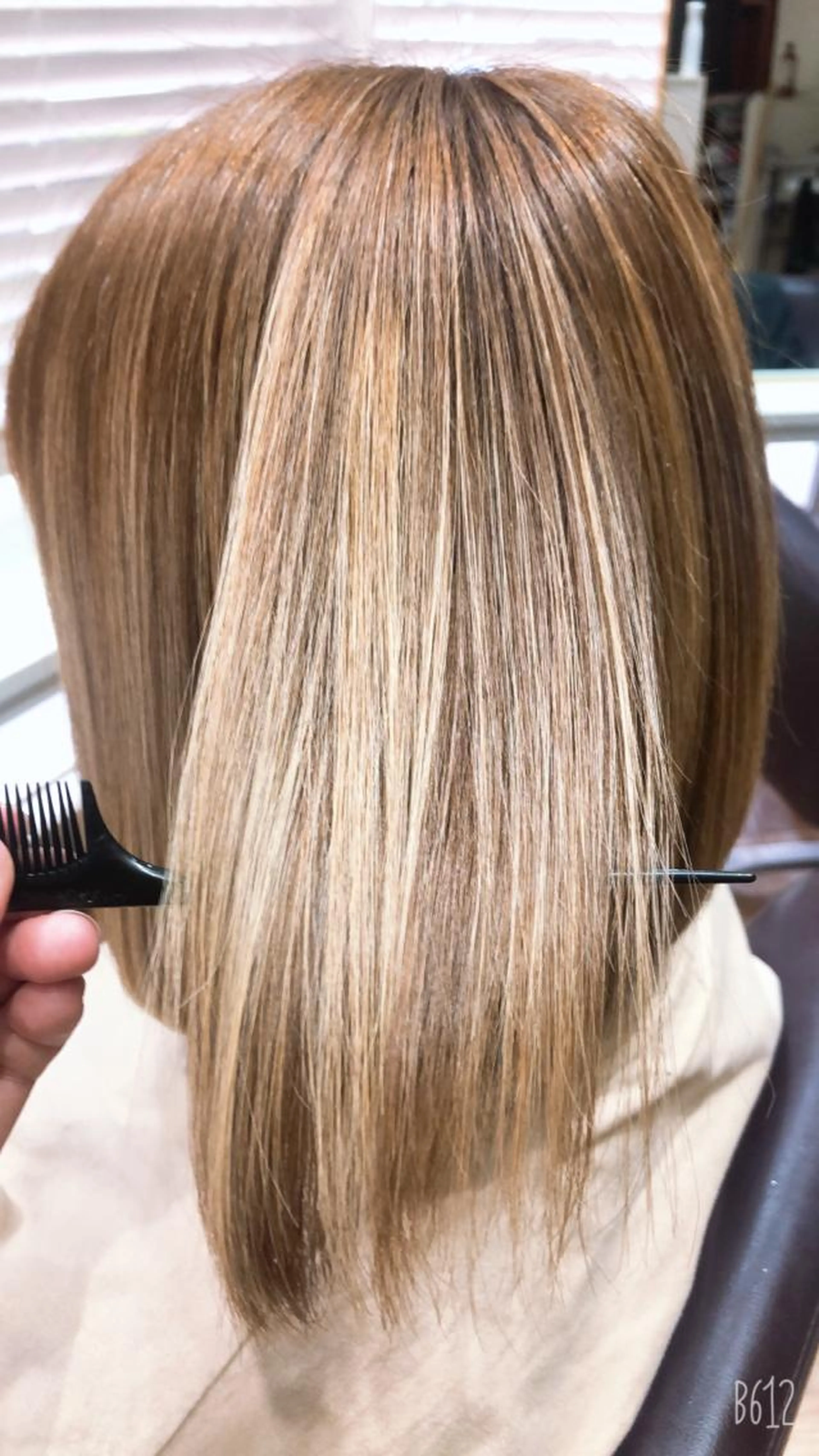 ダブルカラーで透明感アップ⤴️の写真