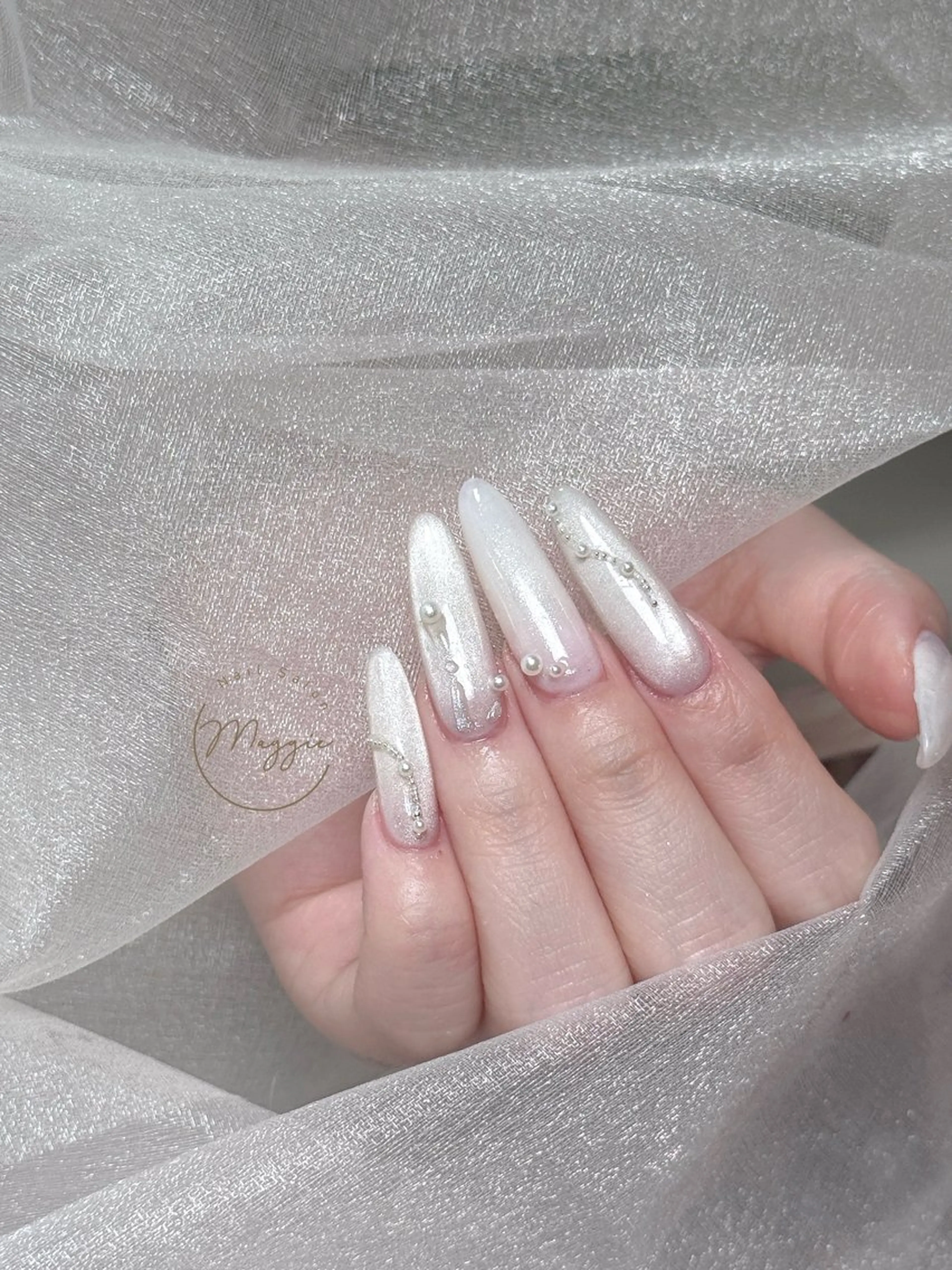 ネイル Maggie Nail🦩のネイルデザイン