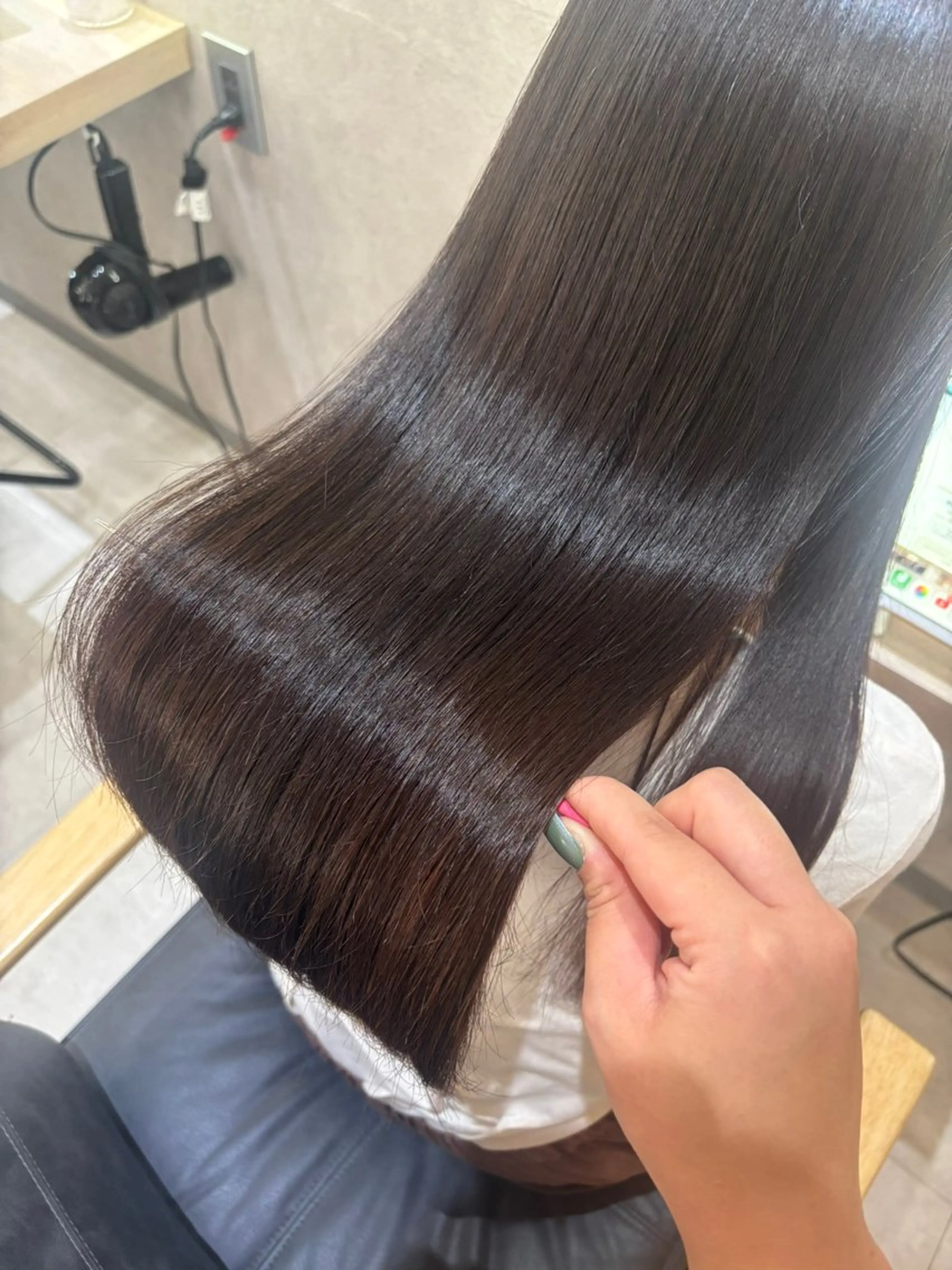 ミディアム カラー Asumi 髪質改善/美髪/艶髪のヘアスタイル