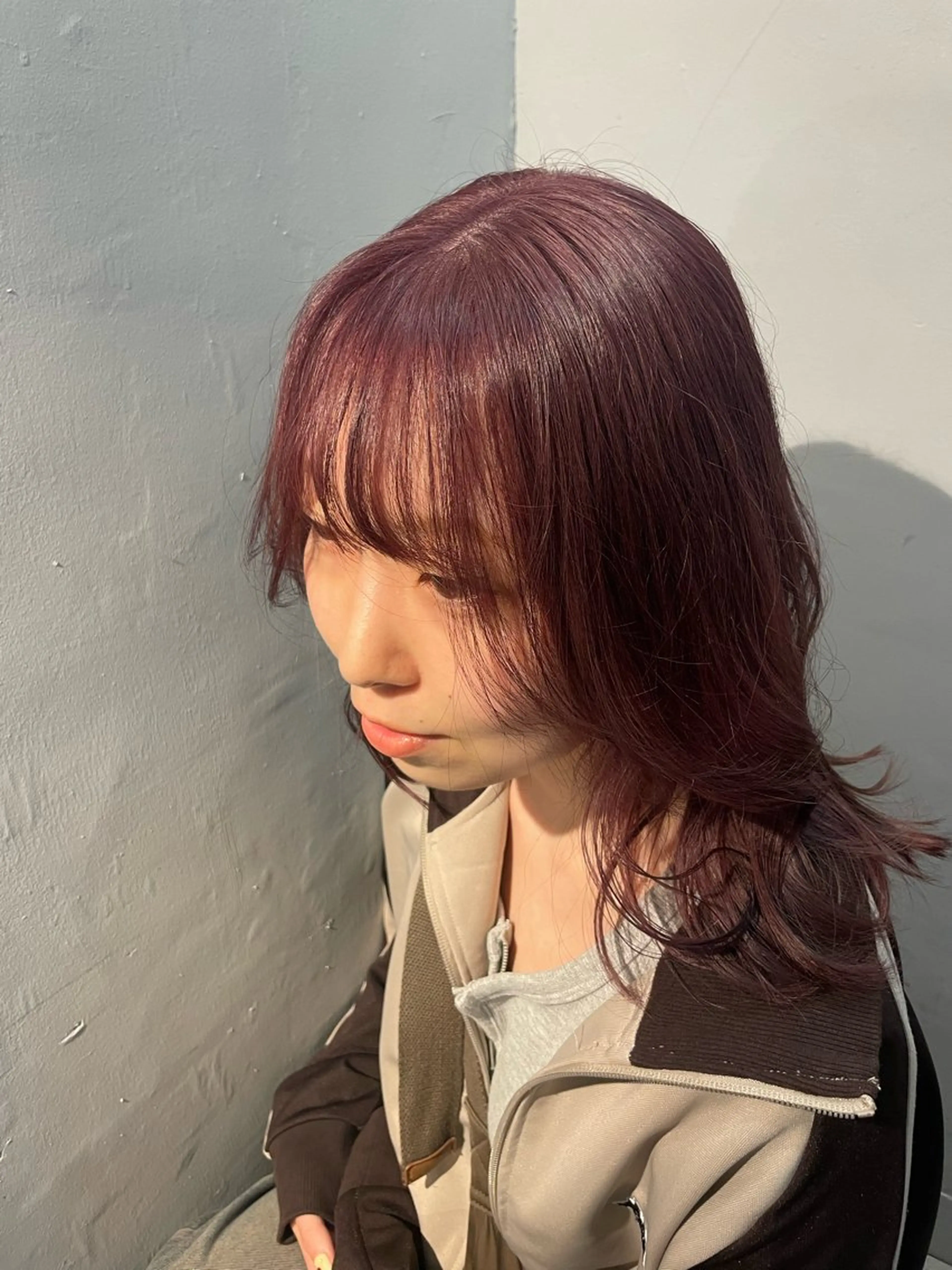 カラー ブリーチ ピンクカラー イシバシ ミナミのヘアスタイル