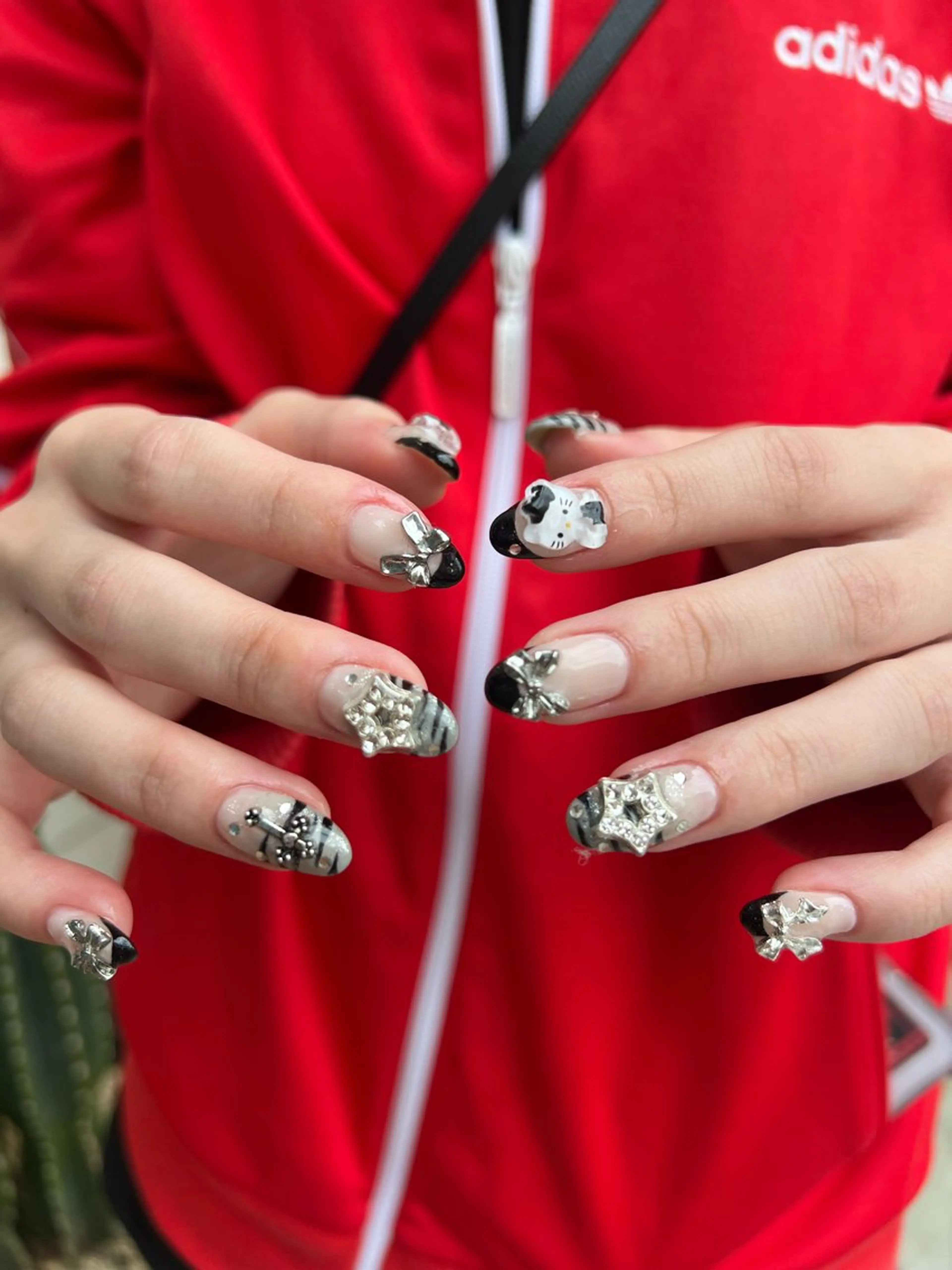 ネイル laninails所属・LANI nailsalonのネイルデザイン