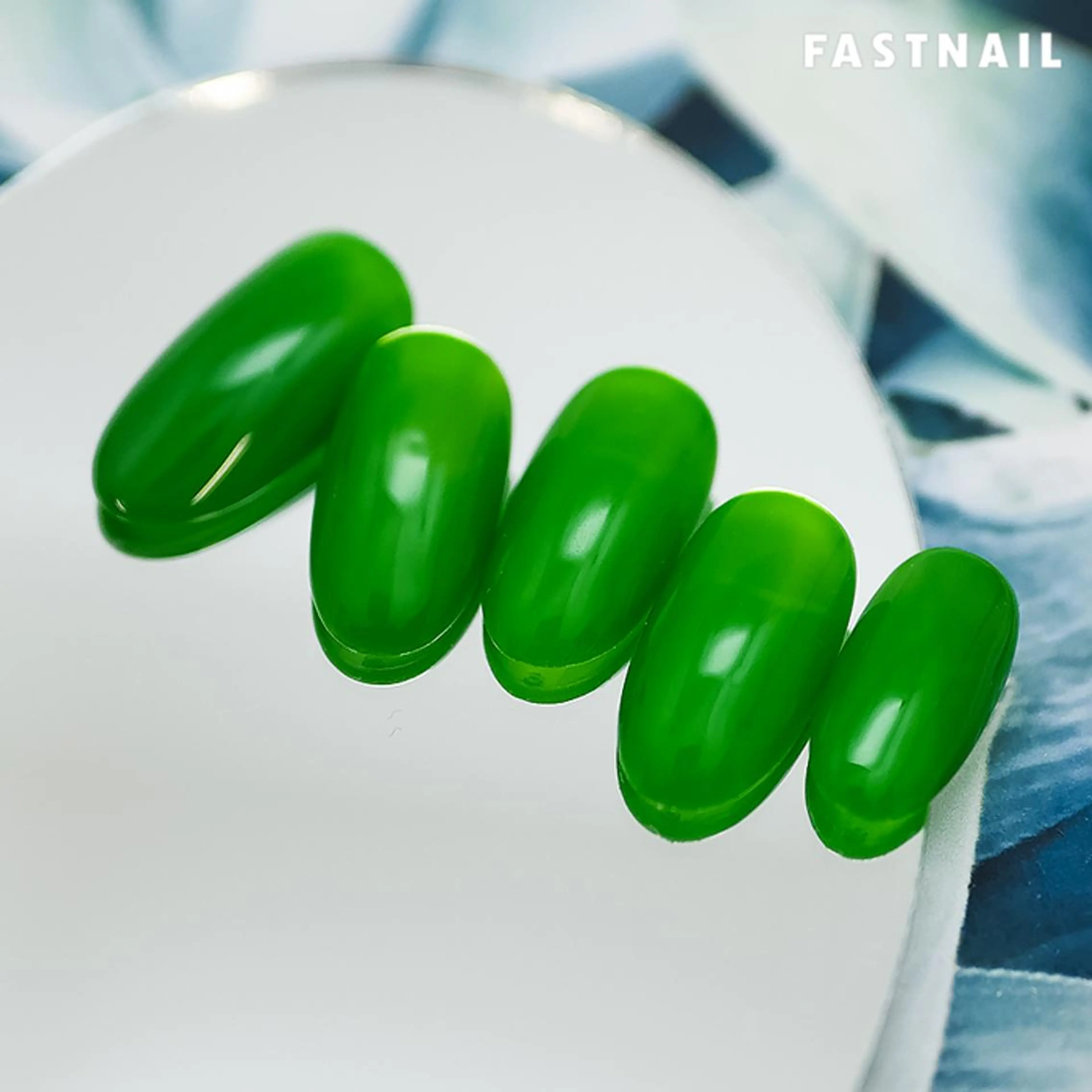 ネイル FASTNAIL LOCO 昭島店のネイルデザイン