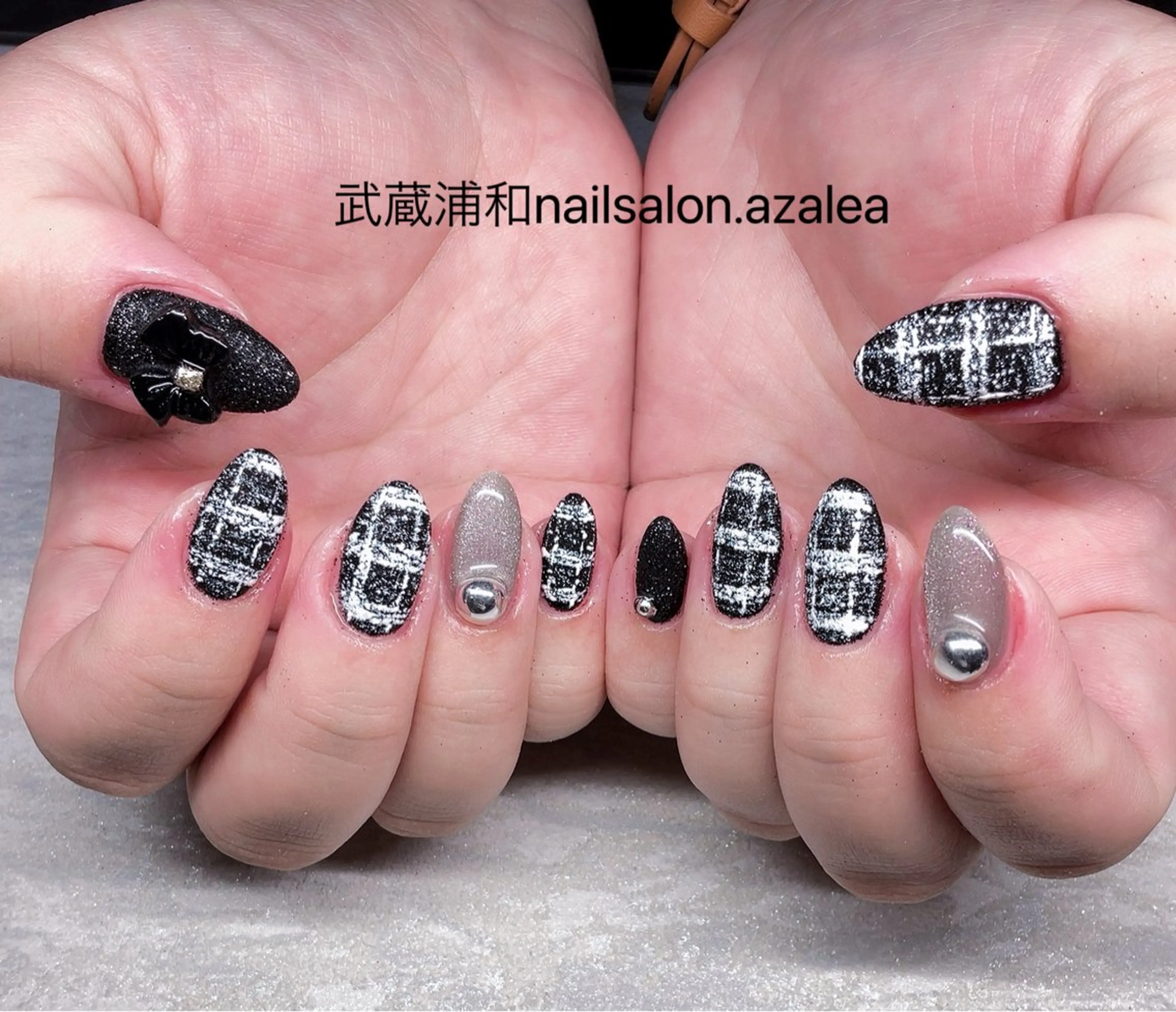 ネイル ハンドネイル R inのネイルデザイン