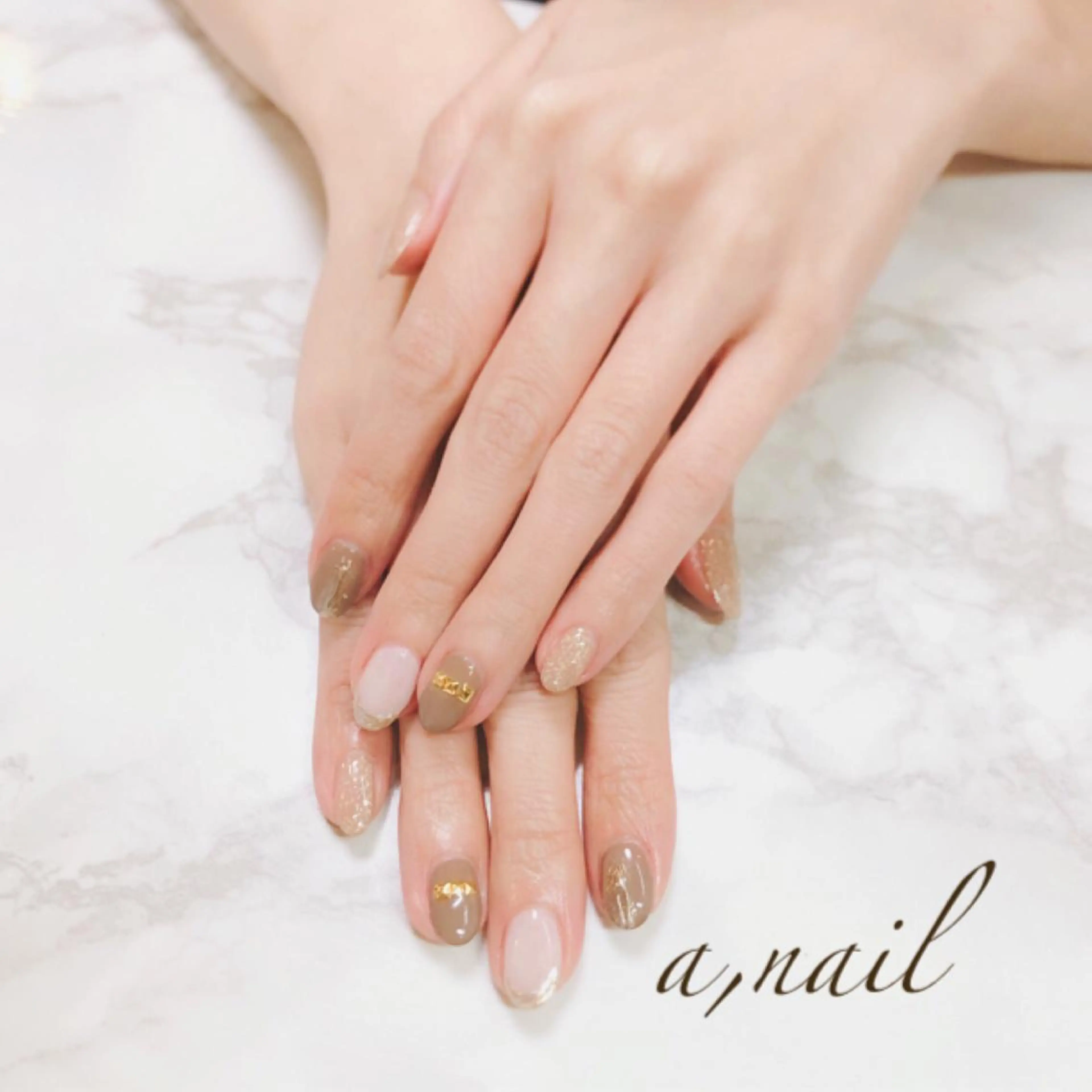 ネイル フットネイル ジェルネイル グラデーション ミラーネイル ワンカラーネイル ハンドネイル ネイルサロン エーネイルのネイルデザイン