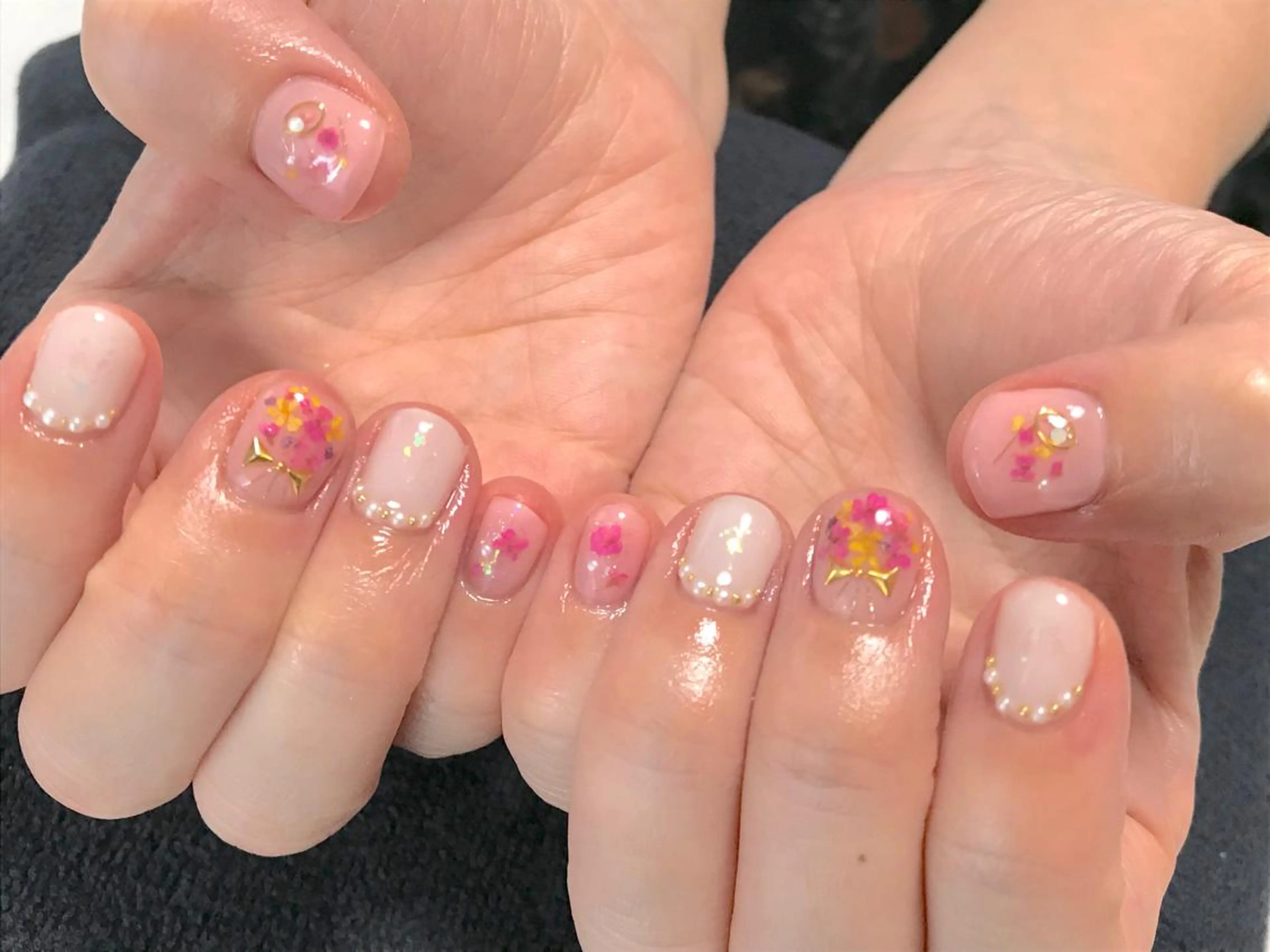 ネイル うるま市サロン Yuko Izawaのネイルデザイン