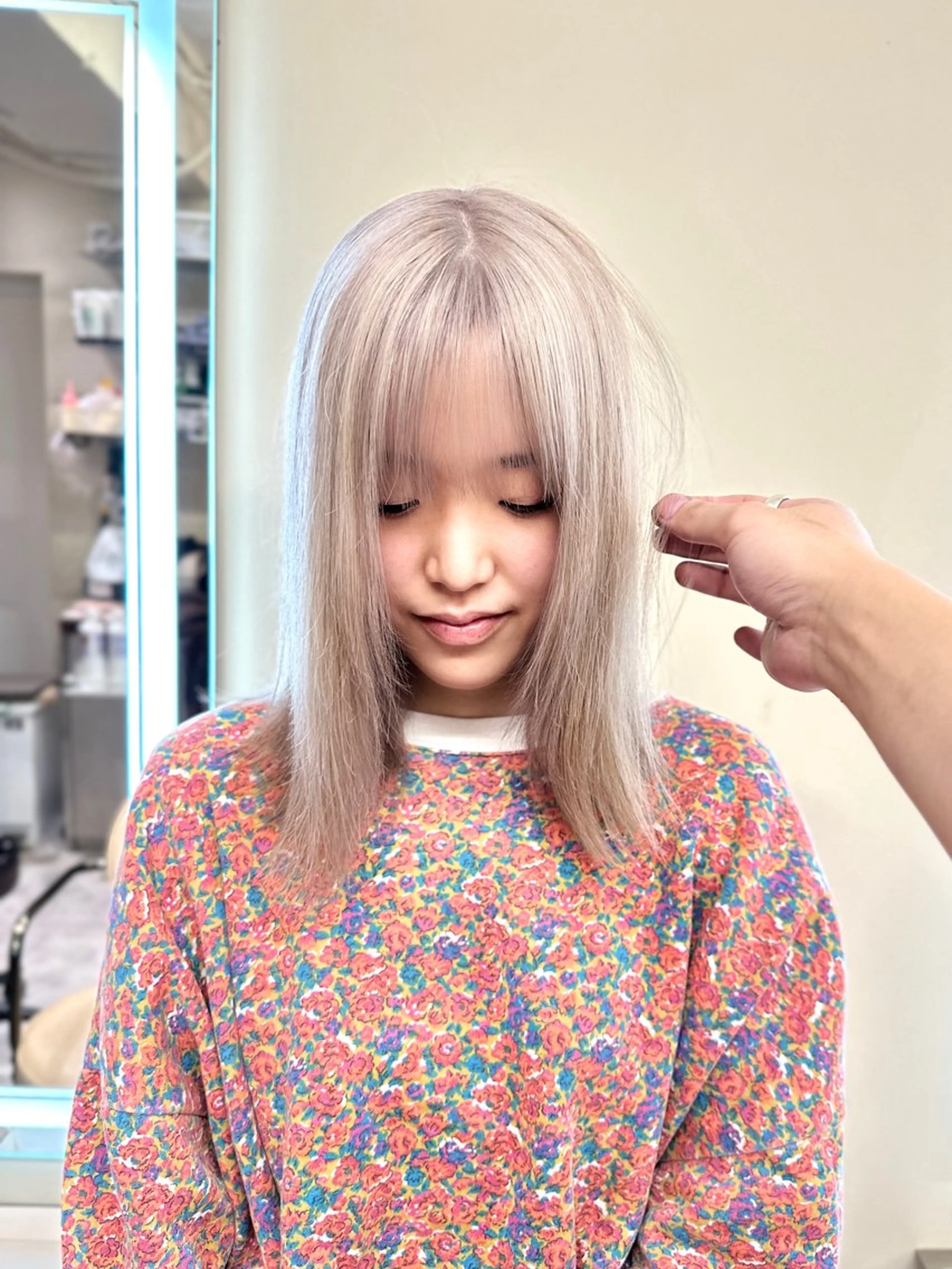 ミディアム カラー アディクシーカラー バレイヤージュ ブリーチ ブロンド デザインカラー カット トリートメント opus 店長大和 レイヤー/赤み消しのヘアスタイル