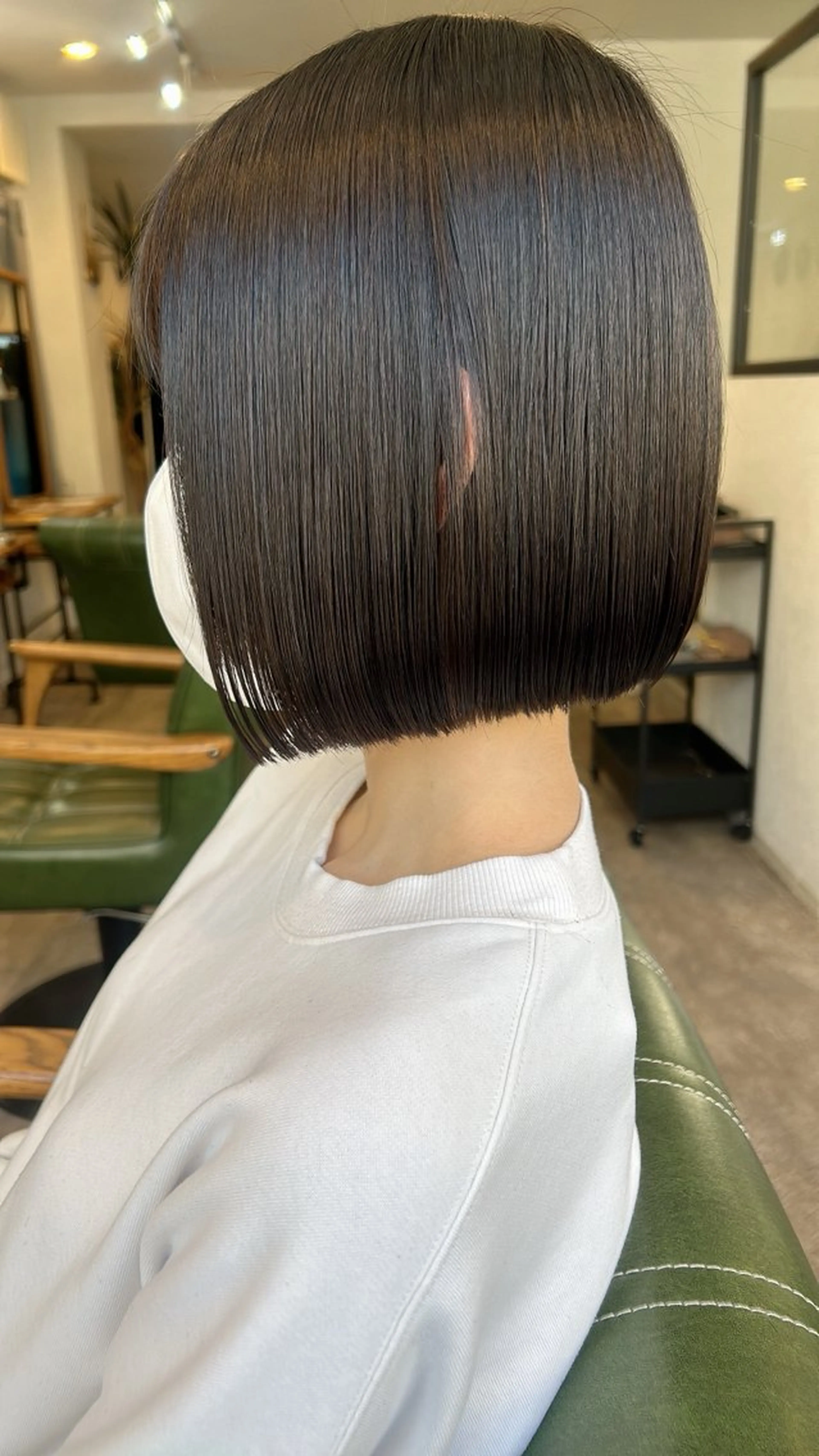 ミディアム ボブ Yo ／ ulu.のヘアスタイル