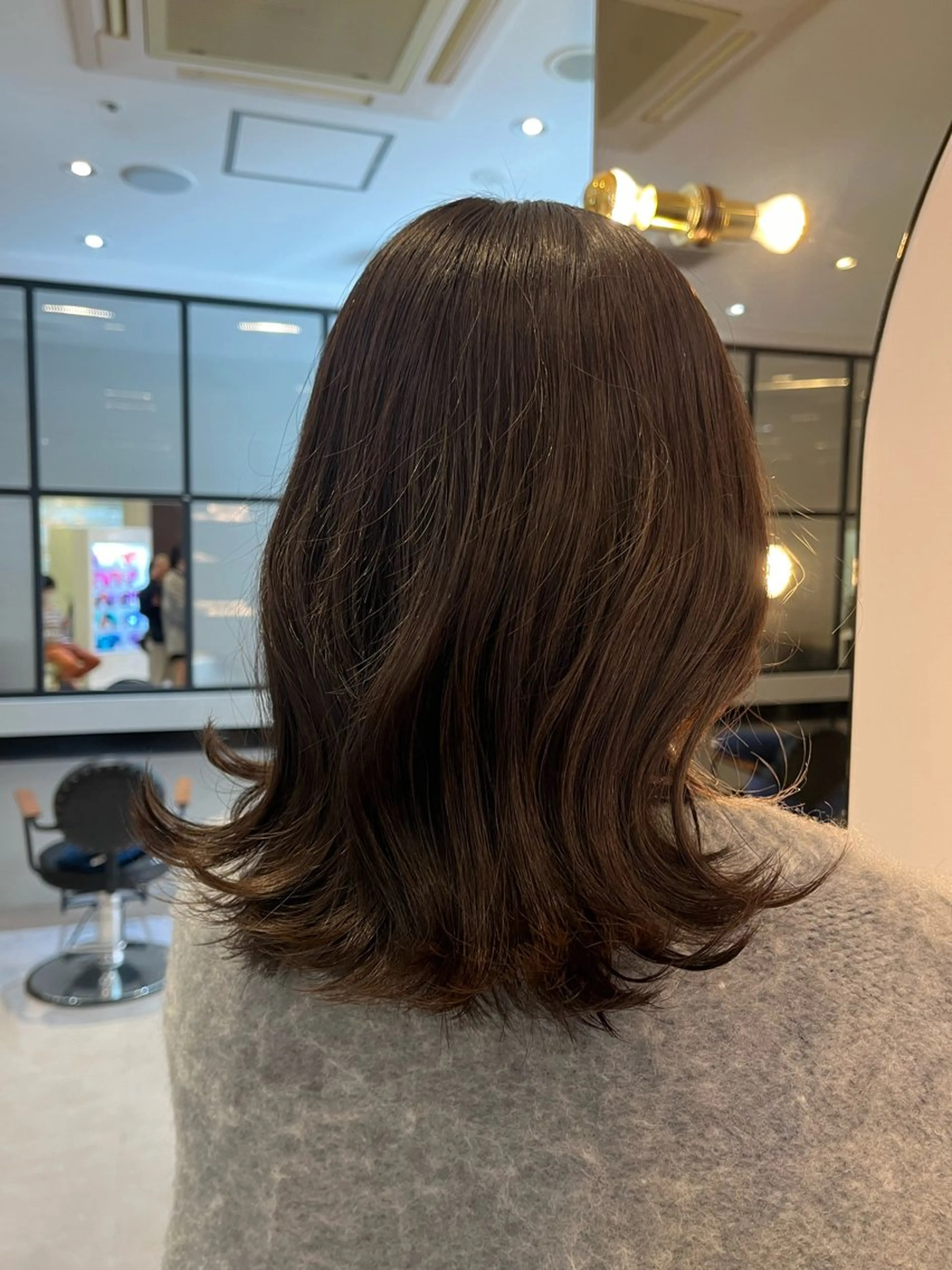 セミロング アッシュ アッシュブラウン 韓国ヘア🇰🇷/ みずき/レイヤーのヘアスタイル