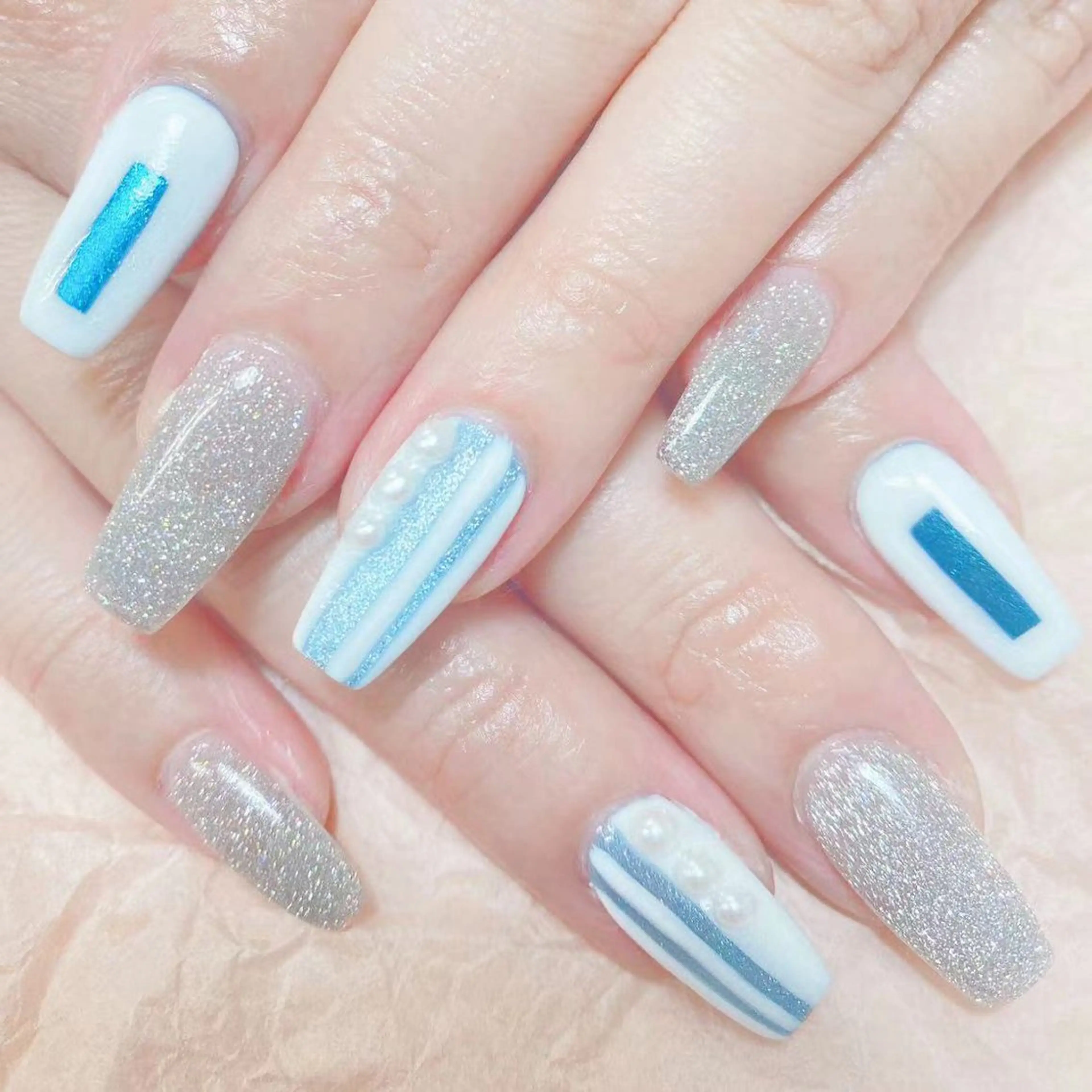 ネイル Mio ⛱のネイルデザイン