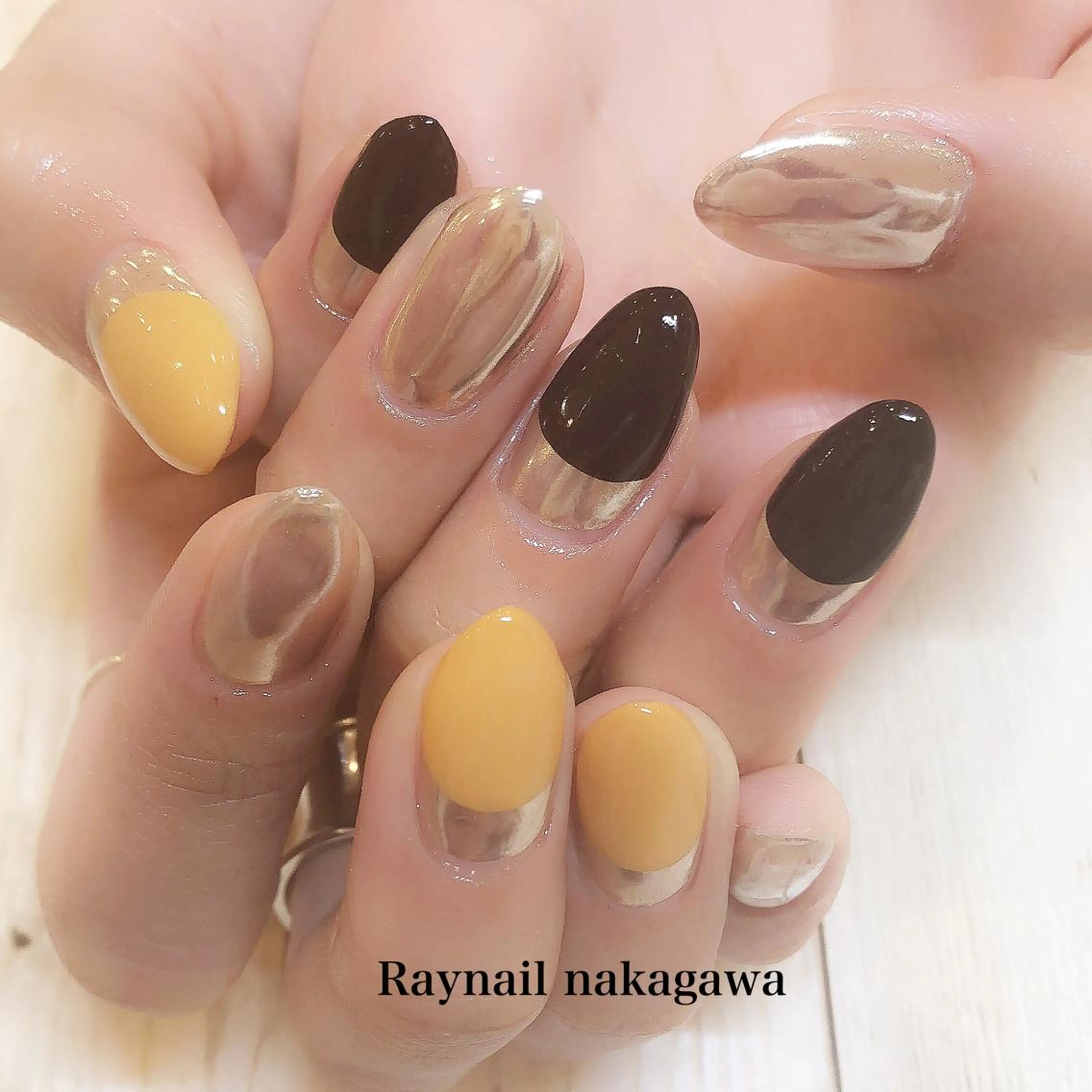 ネイル nailstudio ′ecole所属・nailstudio ′ecoleのネイルデザイン