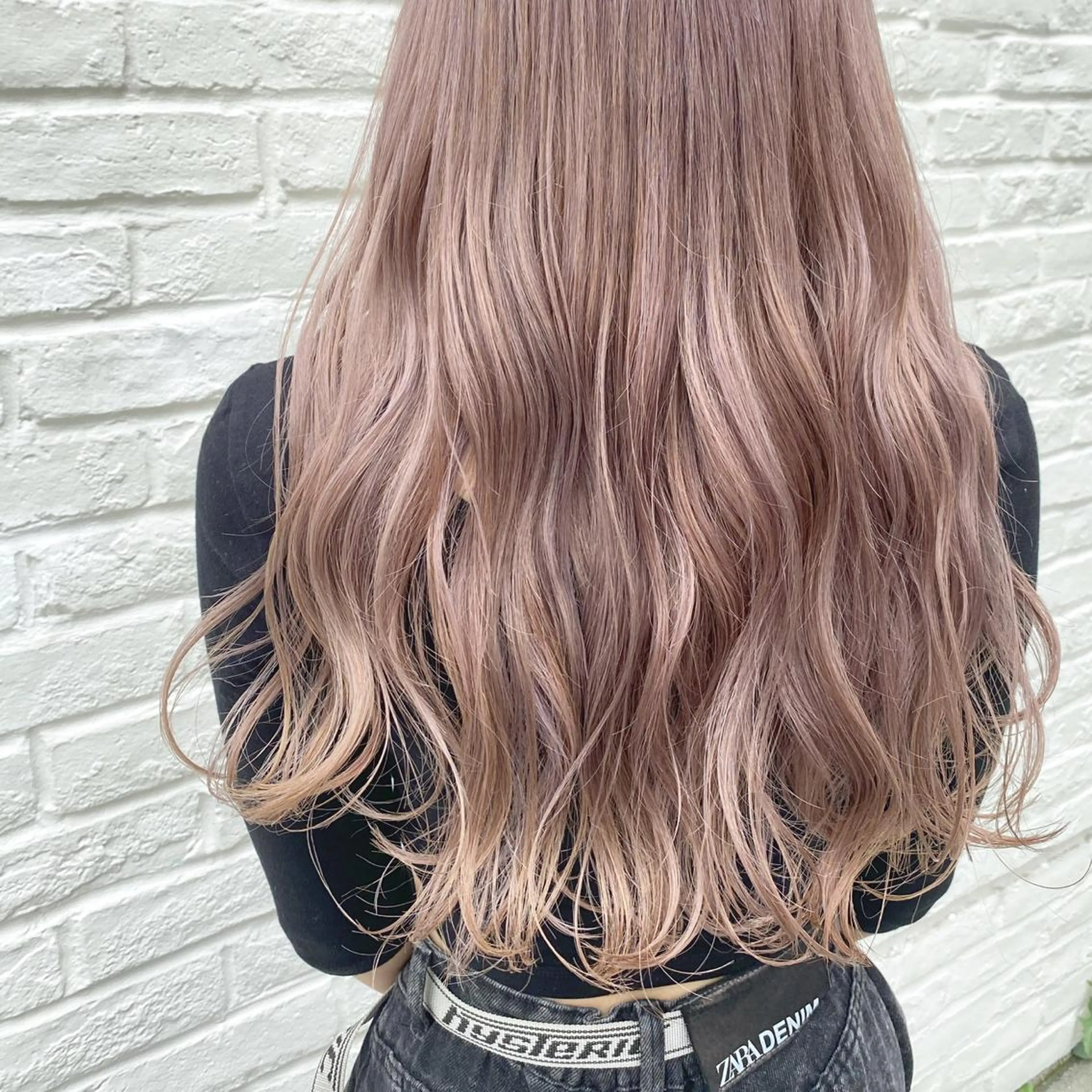 ミディアム カラー カット ヘアカラー トリートメント ヘアセット ☘️ブリーチ/ハイト ーン/レイヤー/のヘアスタイル