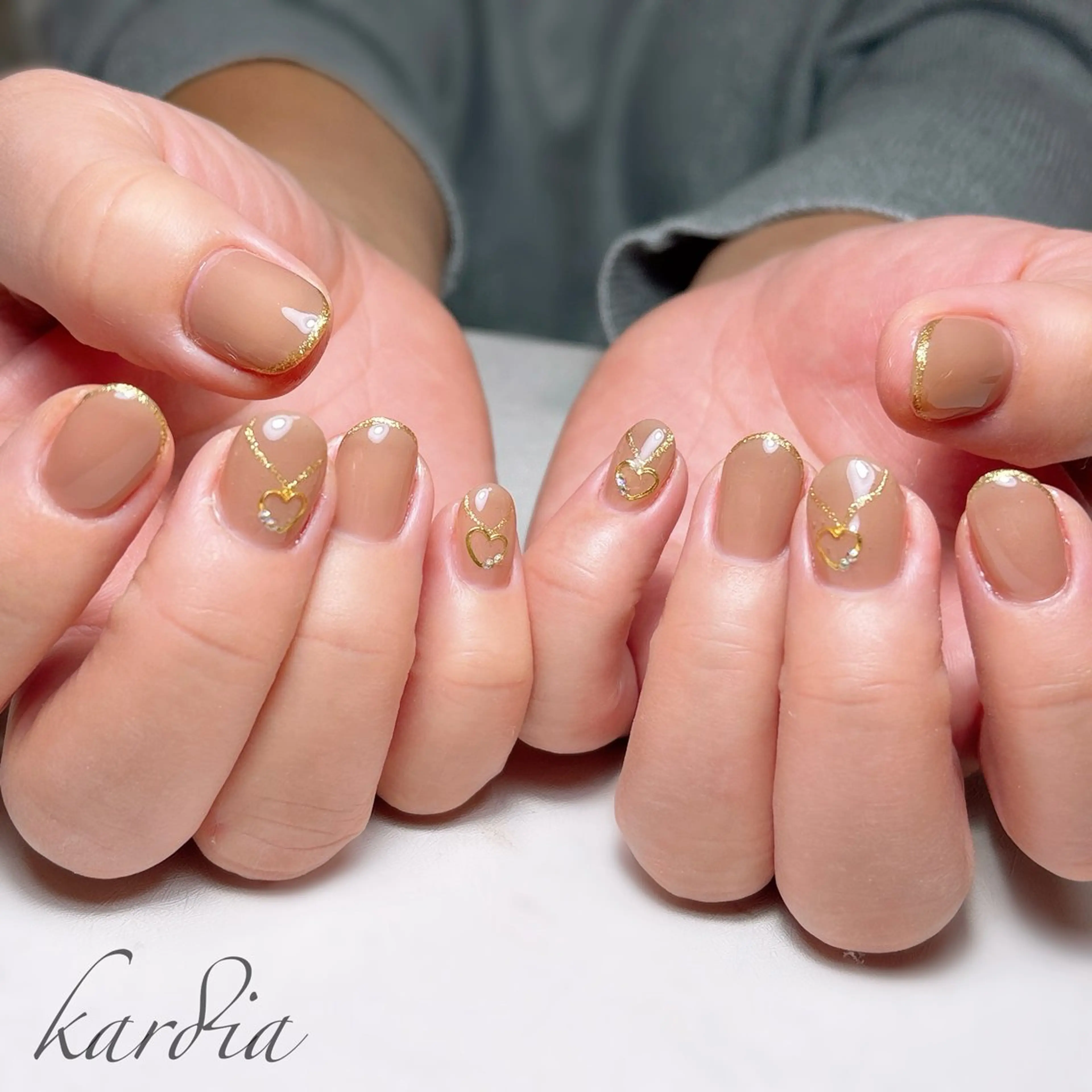 ネイル ハンドネイル καρδιά -ｶﾙﾃﾞｨｱ-のネイルデザイン