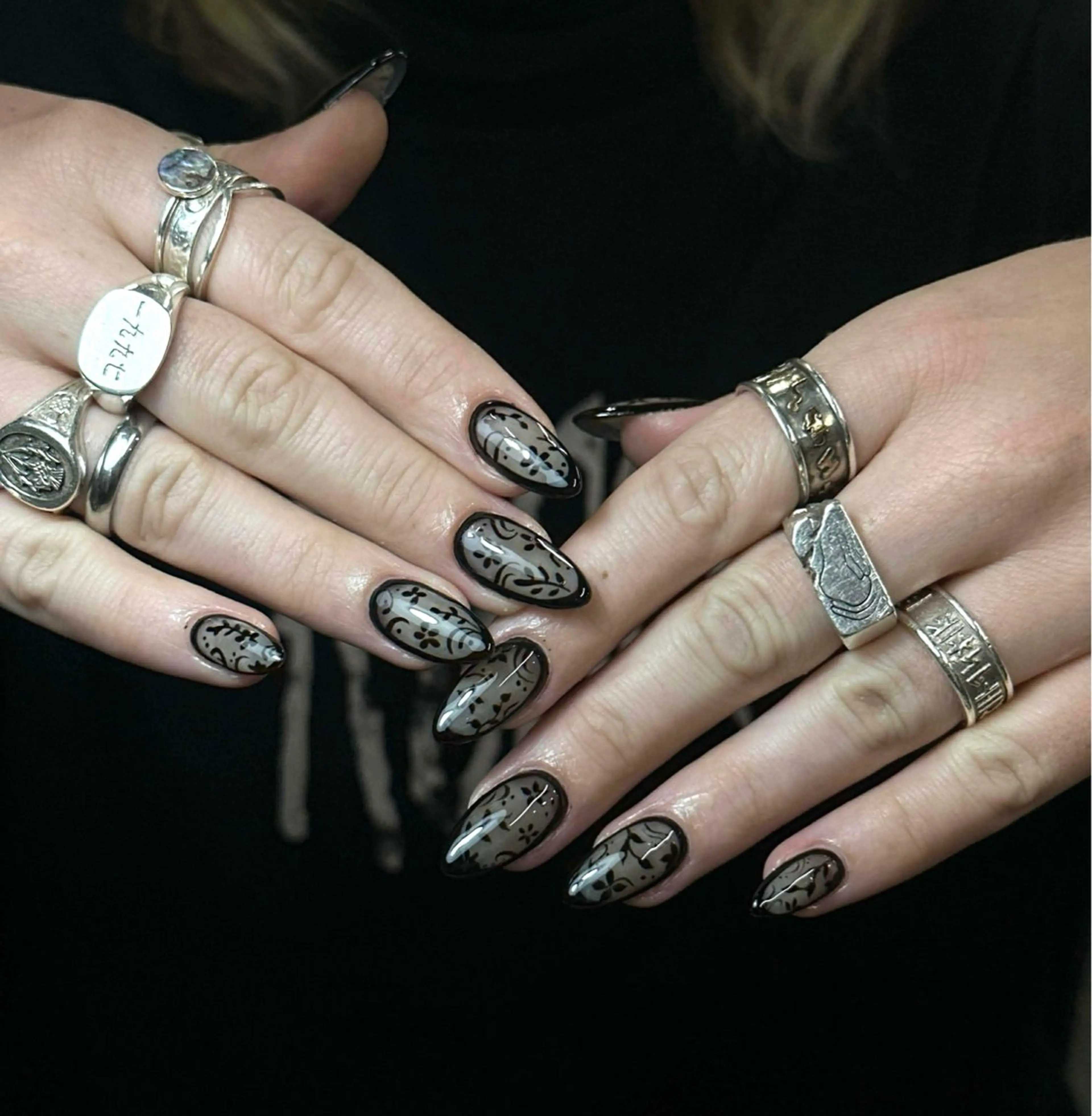 ネイル Iconic所属・Iconic Nailのネイルデザイン