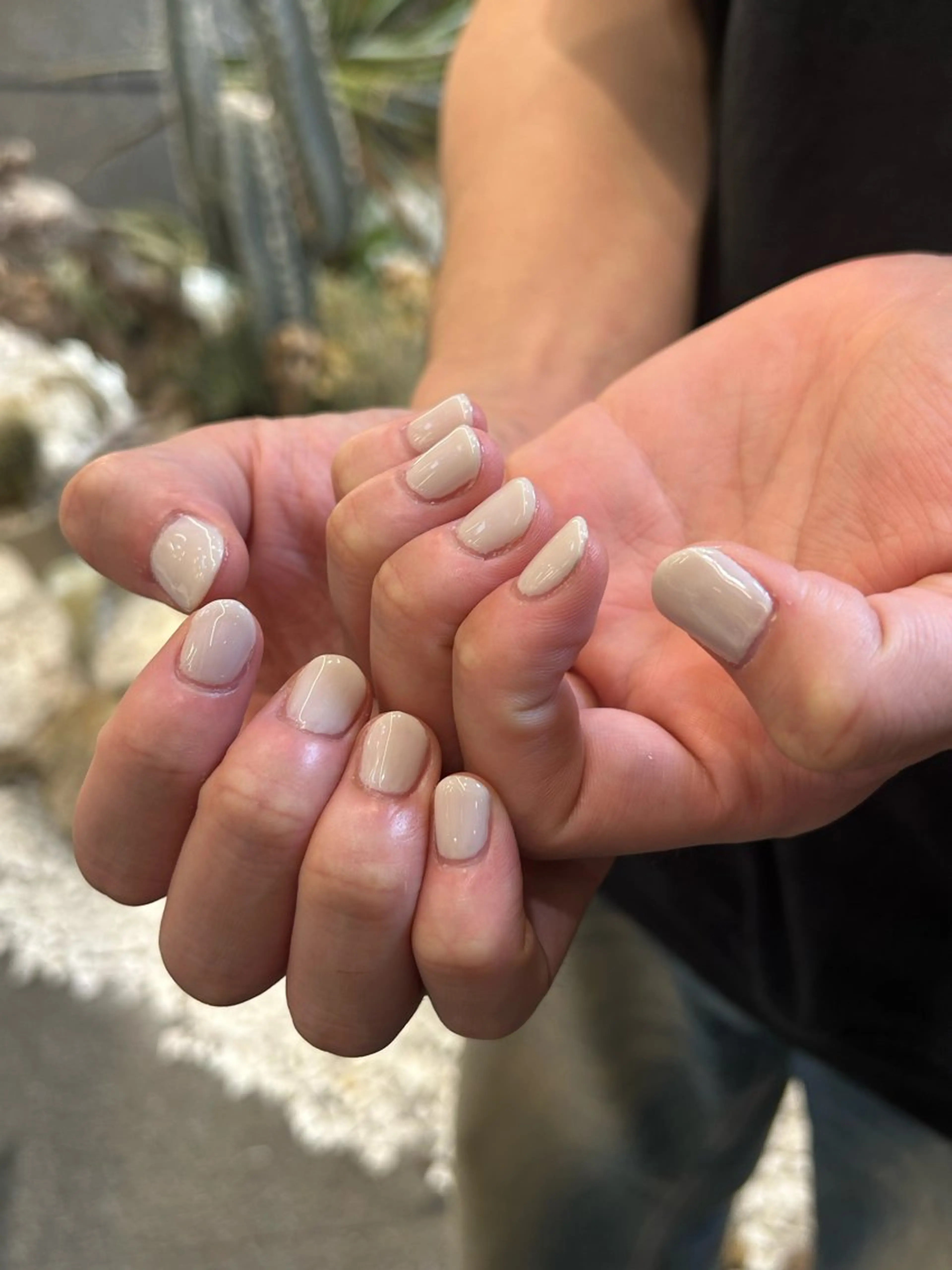 ネイル メンズネイル オフィスネイル ꪆৎ平行アーチ ྀི ワカナの眉毛・アイブロウイメージ