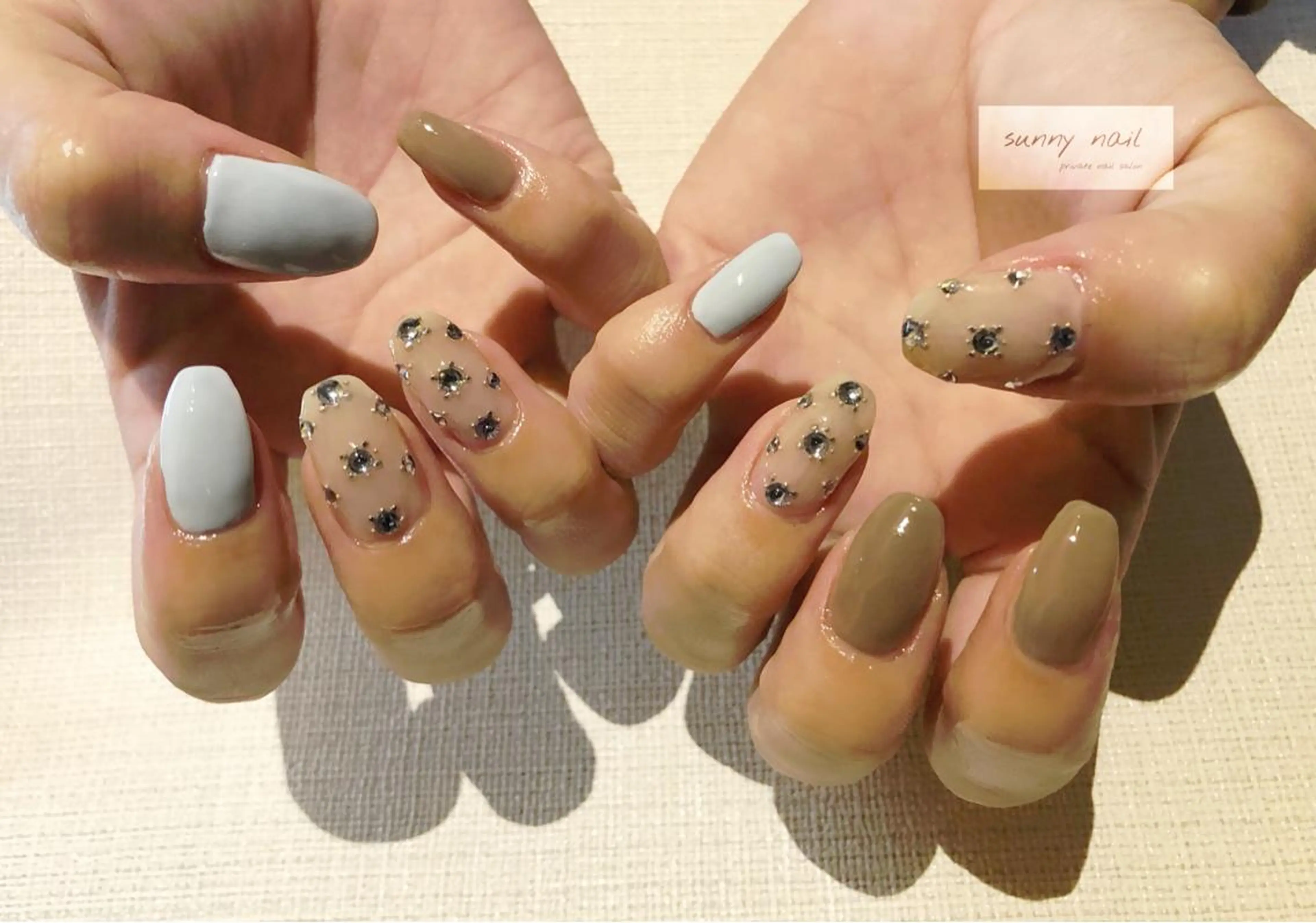 ネイル アートネイル ブルー ジェルネイル ニュアンスネイル パラジェル sunny nailのネイルデザイン