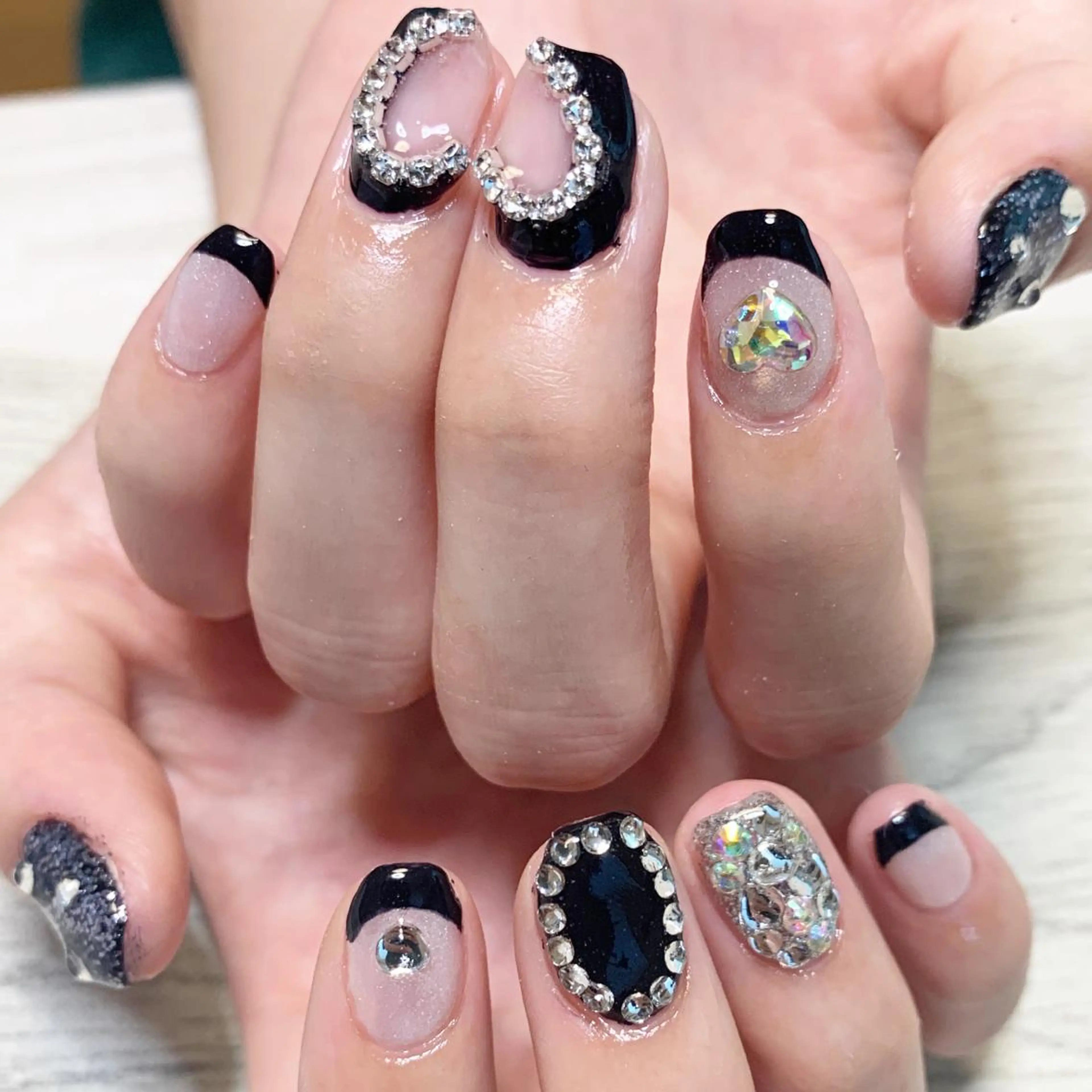 ネイル ハンドネイル フットネイル Adite nailのネイルデザイン