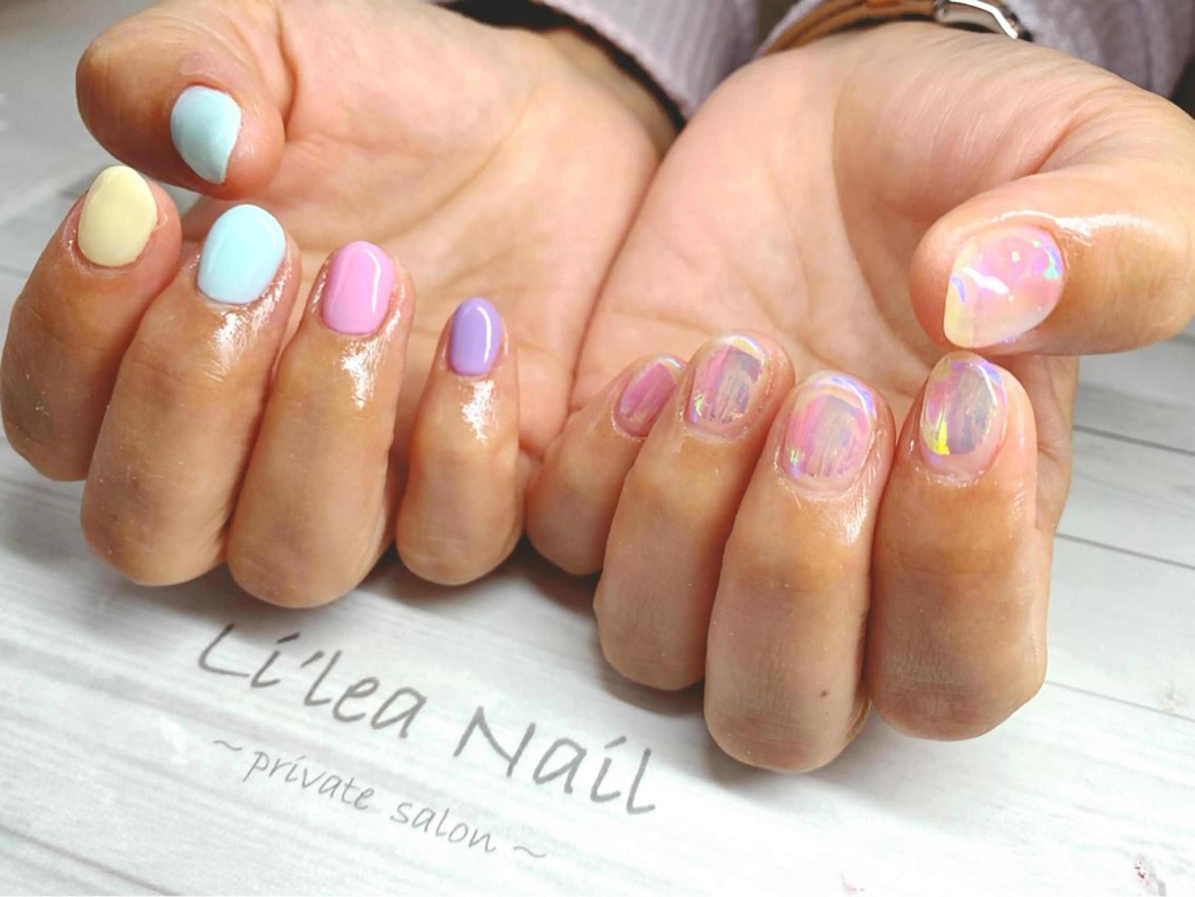 ネイル Li'leaNail AINAのネイルデザイン