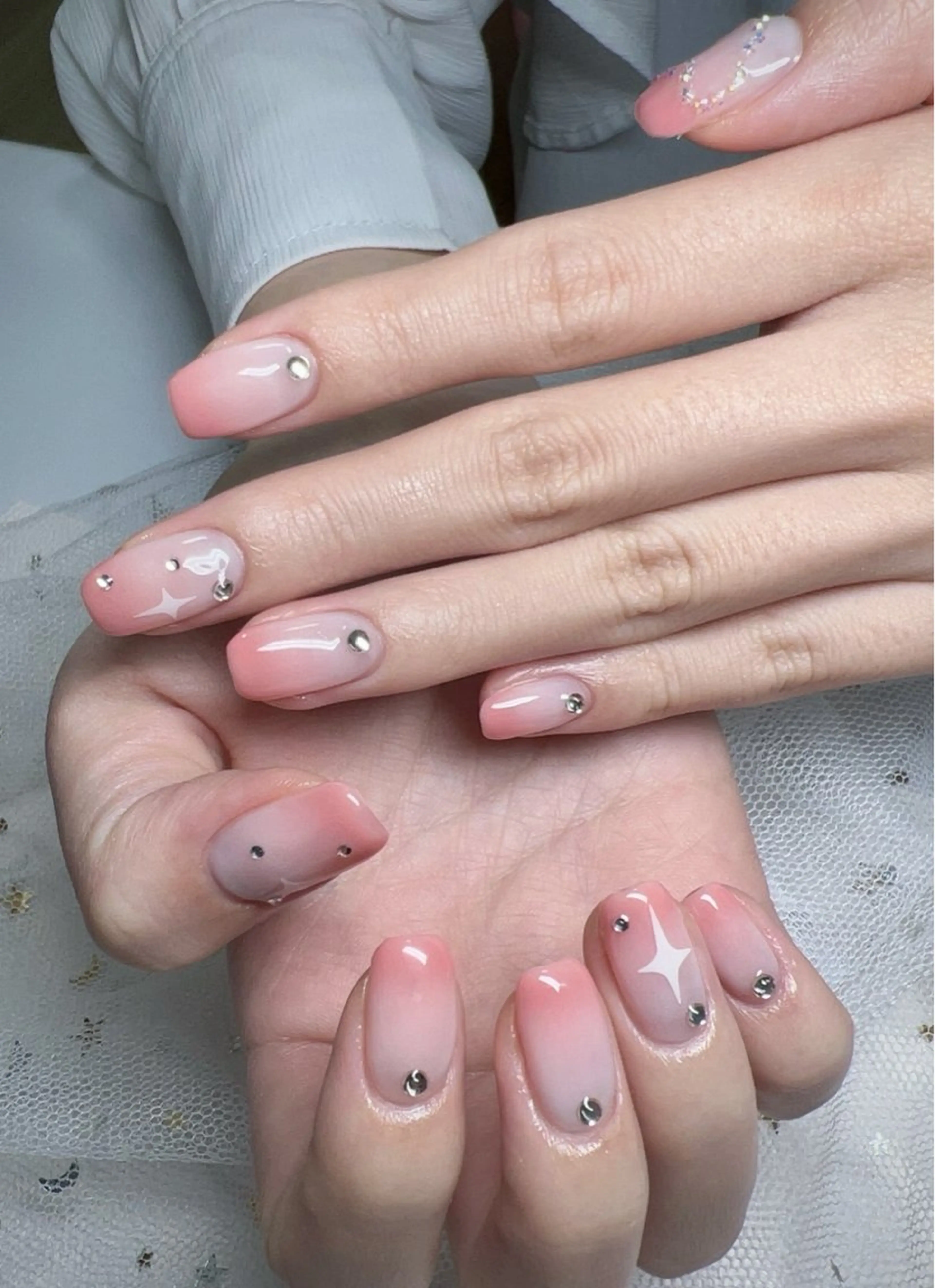 ネイル ハンドネイル ハンドケア Rarity ネイルサロン所属・Rarity ネイルサロンのネイルデザイン