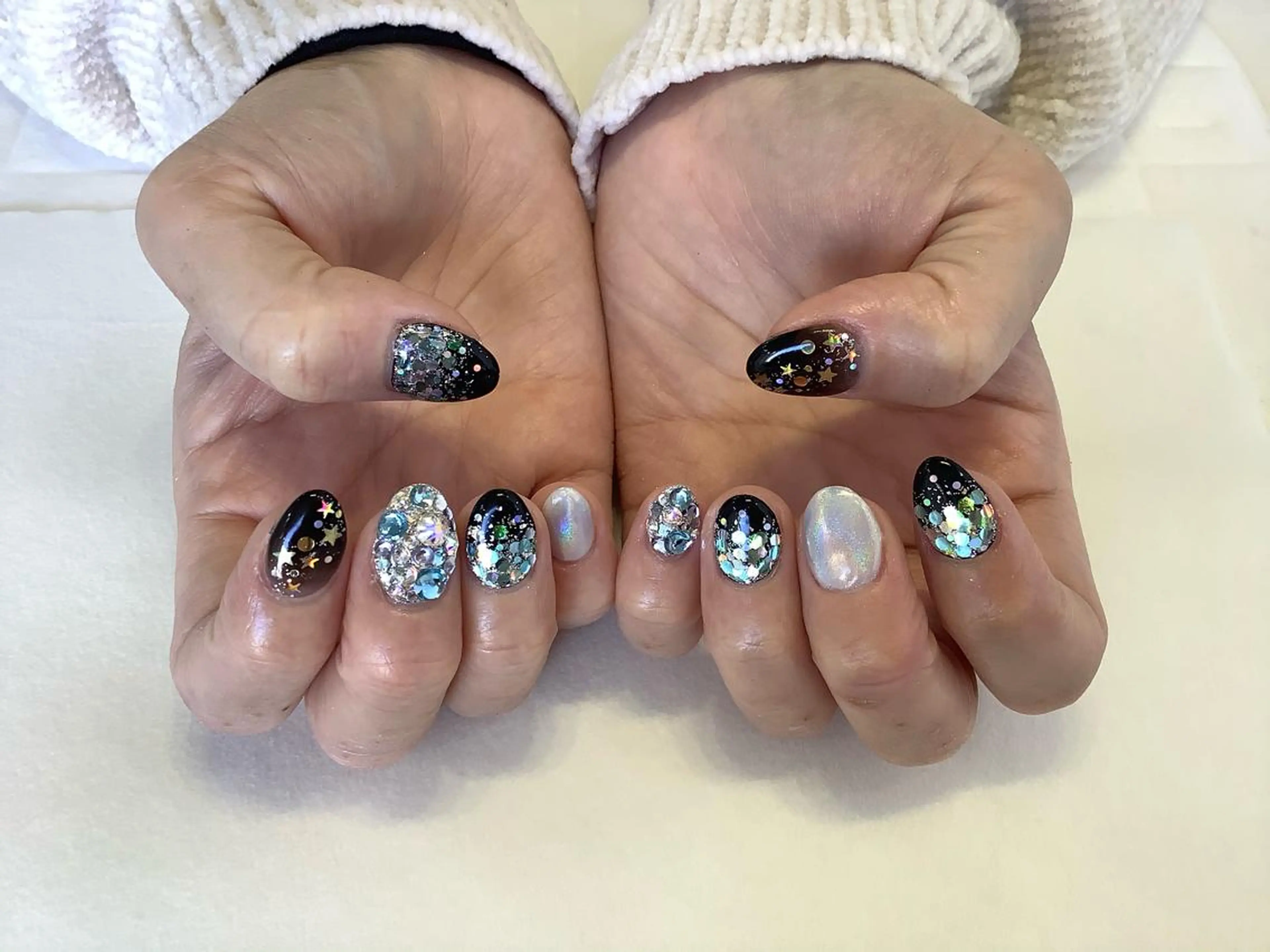 ネイル ハンドネイル 💎🐰 saki. m 🐰💎のネイルデザイン