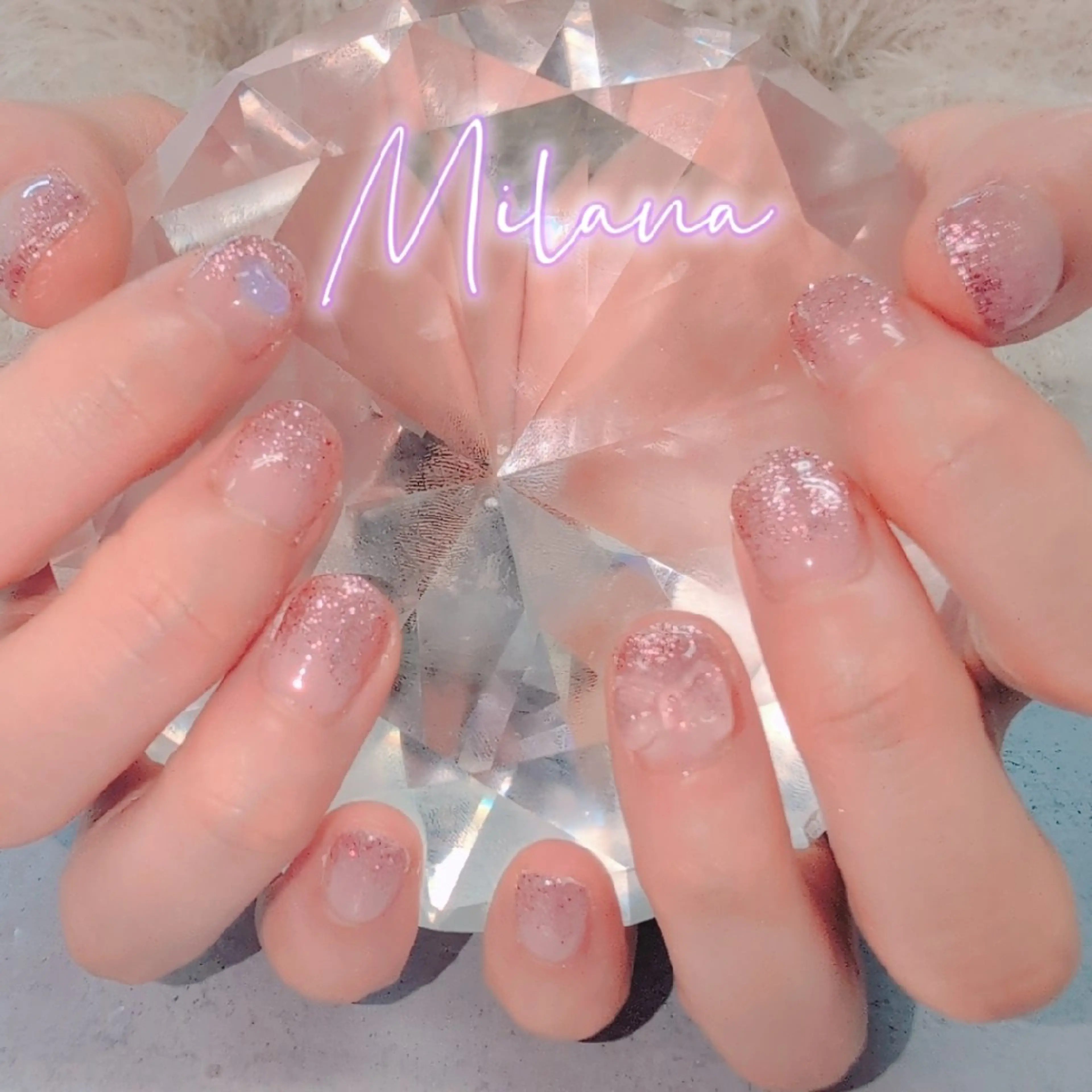 ネイル グラデーション ラメ(グリッター) ラメグラデーション ハンドネイル Milana 川瀬のネイルデザイン