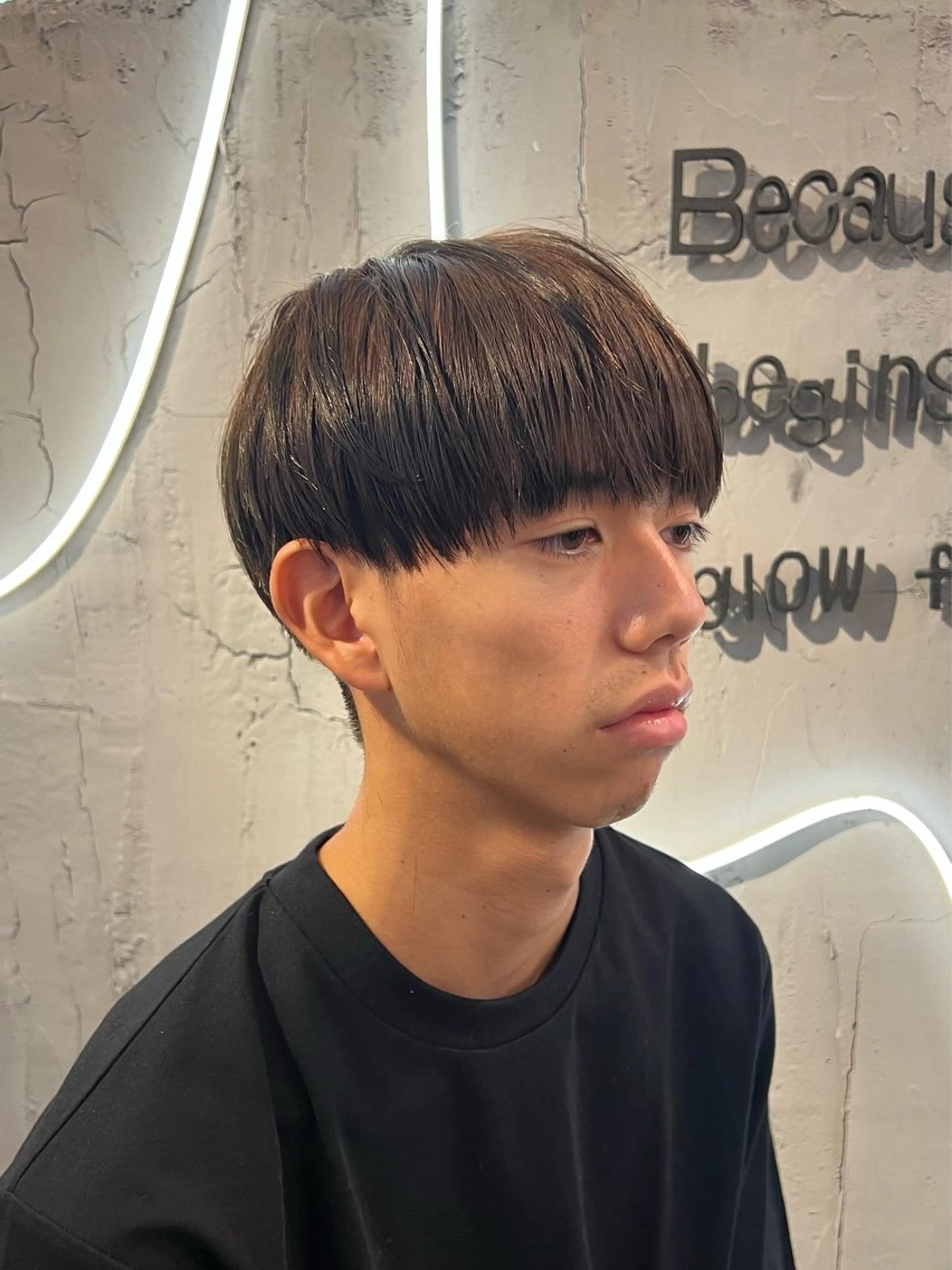 カラー メンズ マッシュ 黒髪 ブラウンカラー ナチュラルブラウン カット ヘアカラー いぐち しょうた🫧 ブリーチカラー🫧のヘアスタイル