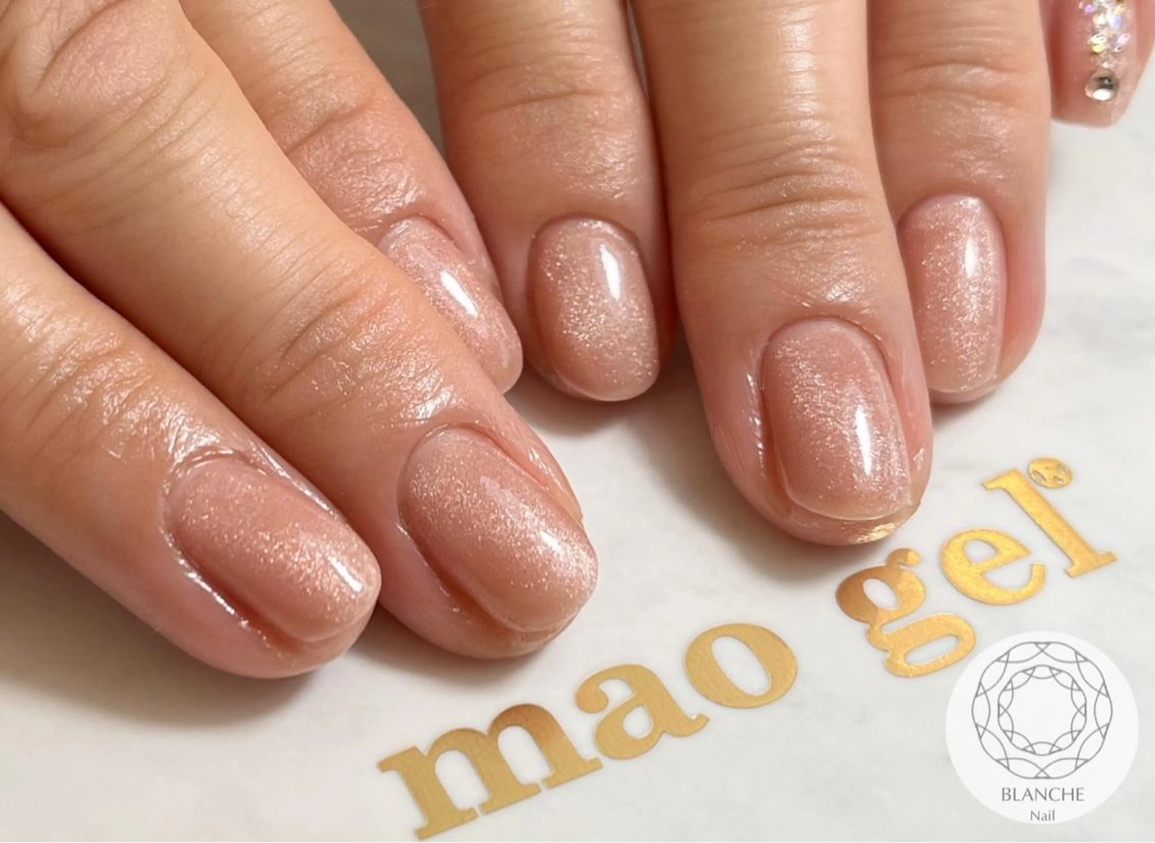 ネイル BLANCHE Nailのネイルデザイン