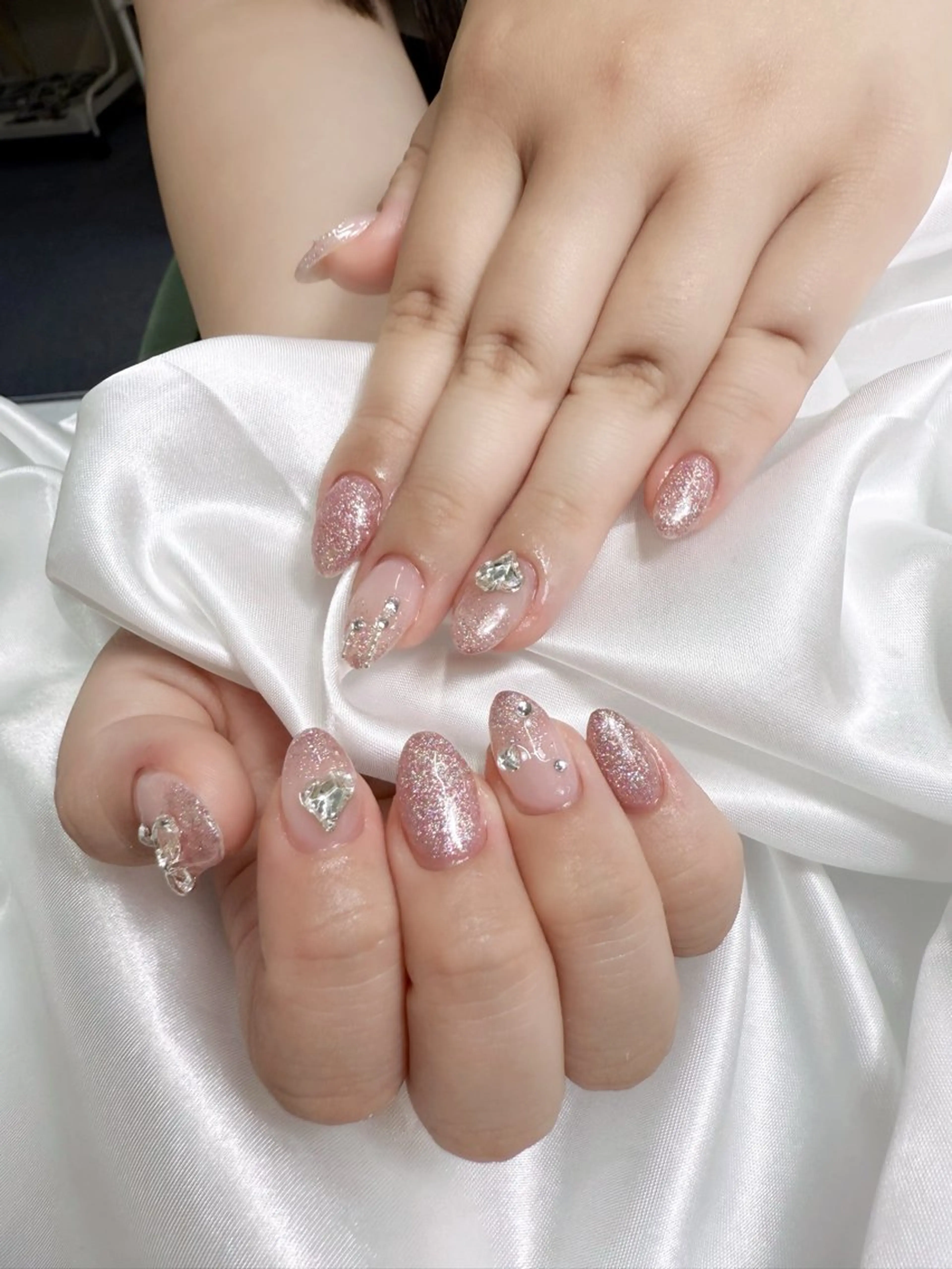 ネイル ハンドネイル トウイ チャンのネイルデザイン