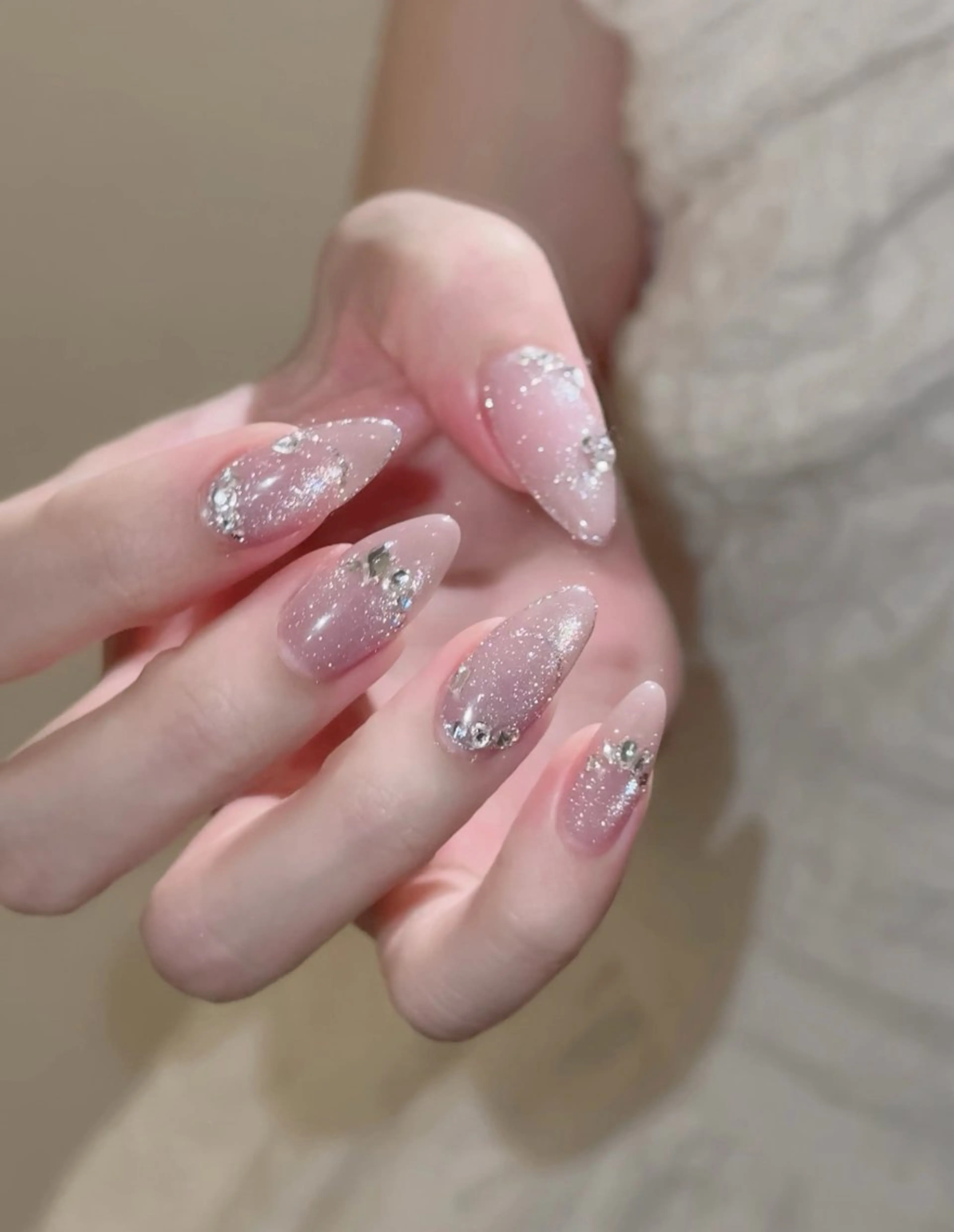 ネイル ETELUNA Nail 銀座店【パラジェル/フィルイン/チップスカルプ/マグネット/ニュアンス】所属・周 テイのネイルデザイン