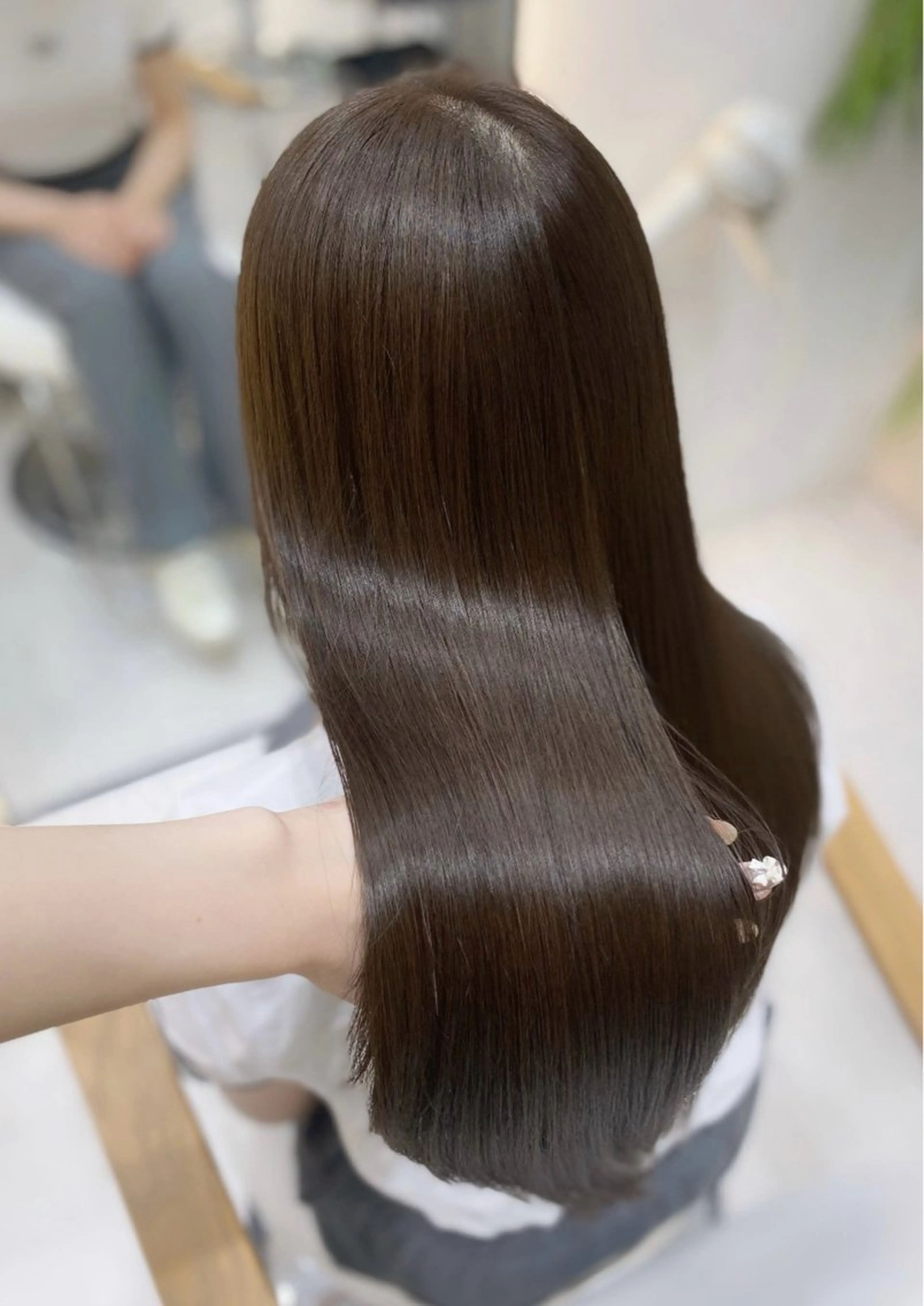 ロング カラー 透明感カラー グレージュ レイヤーカット カット ヘアカラー トリートメント 艶髪・透明感カラー・ 韓国ヘア・Yuriのヘアスタイル