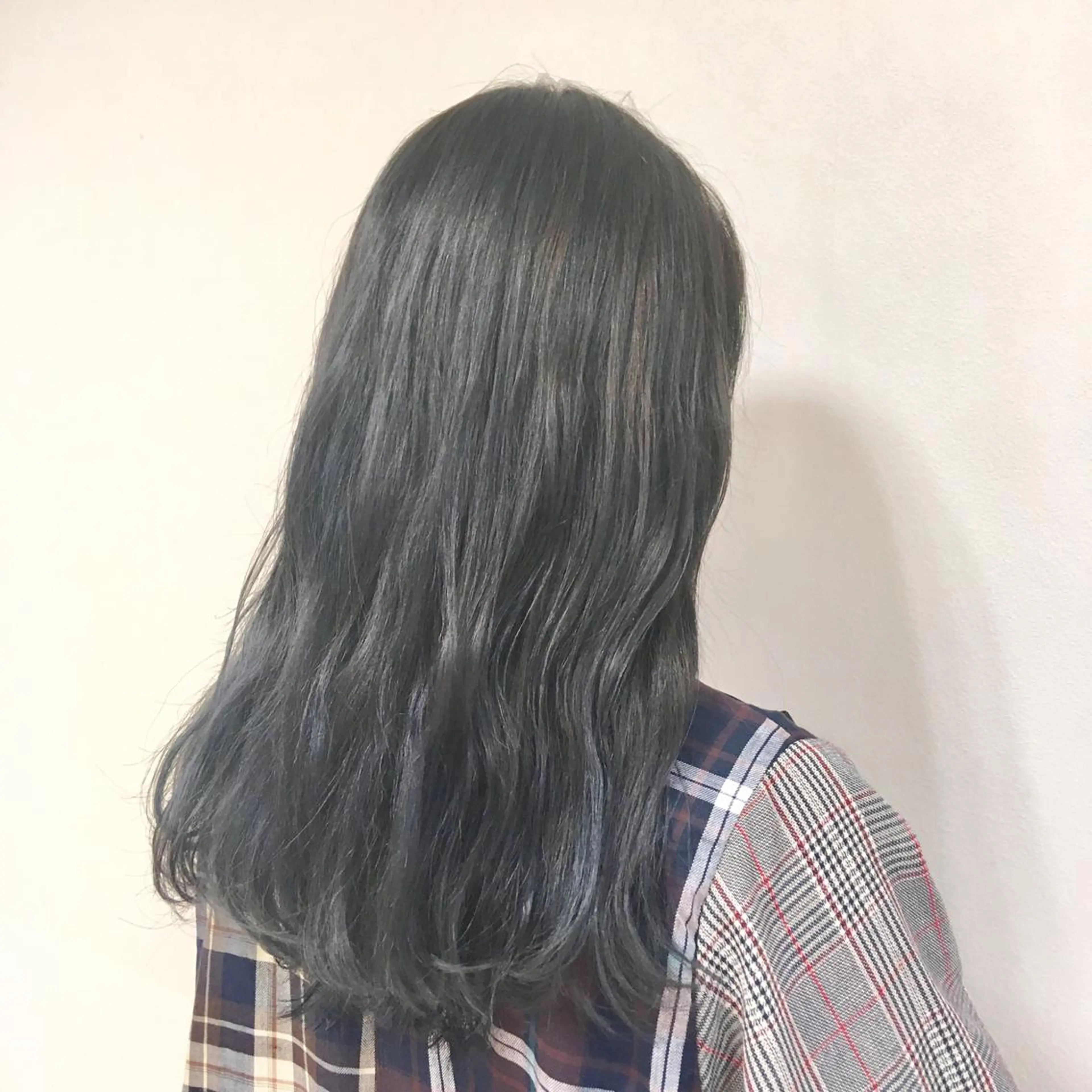 ロング カラー ヘアアレンジ ヘアカラー トリートメント 【Sweep】おじま のぞみのヘアスタイル