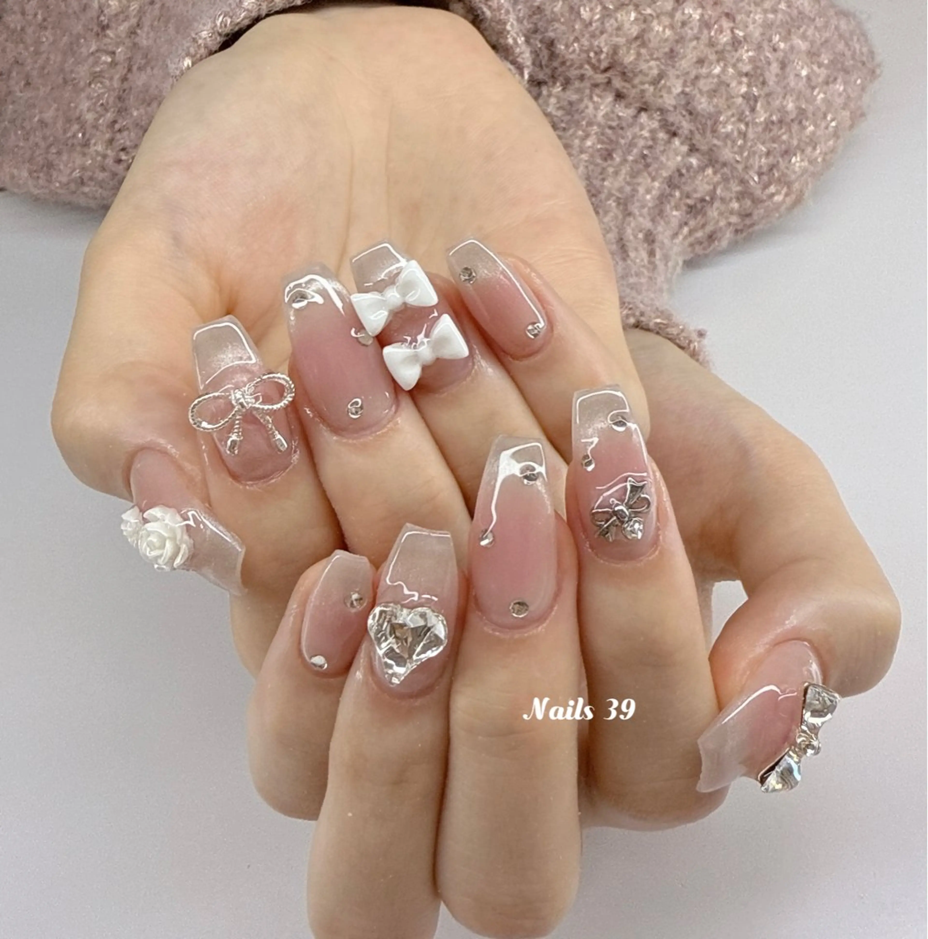 ネイル ハンドネイル ハンドケア Nails 39のネイルデザイン