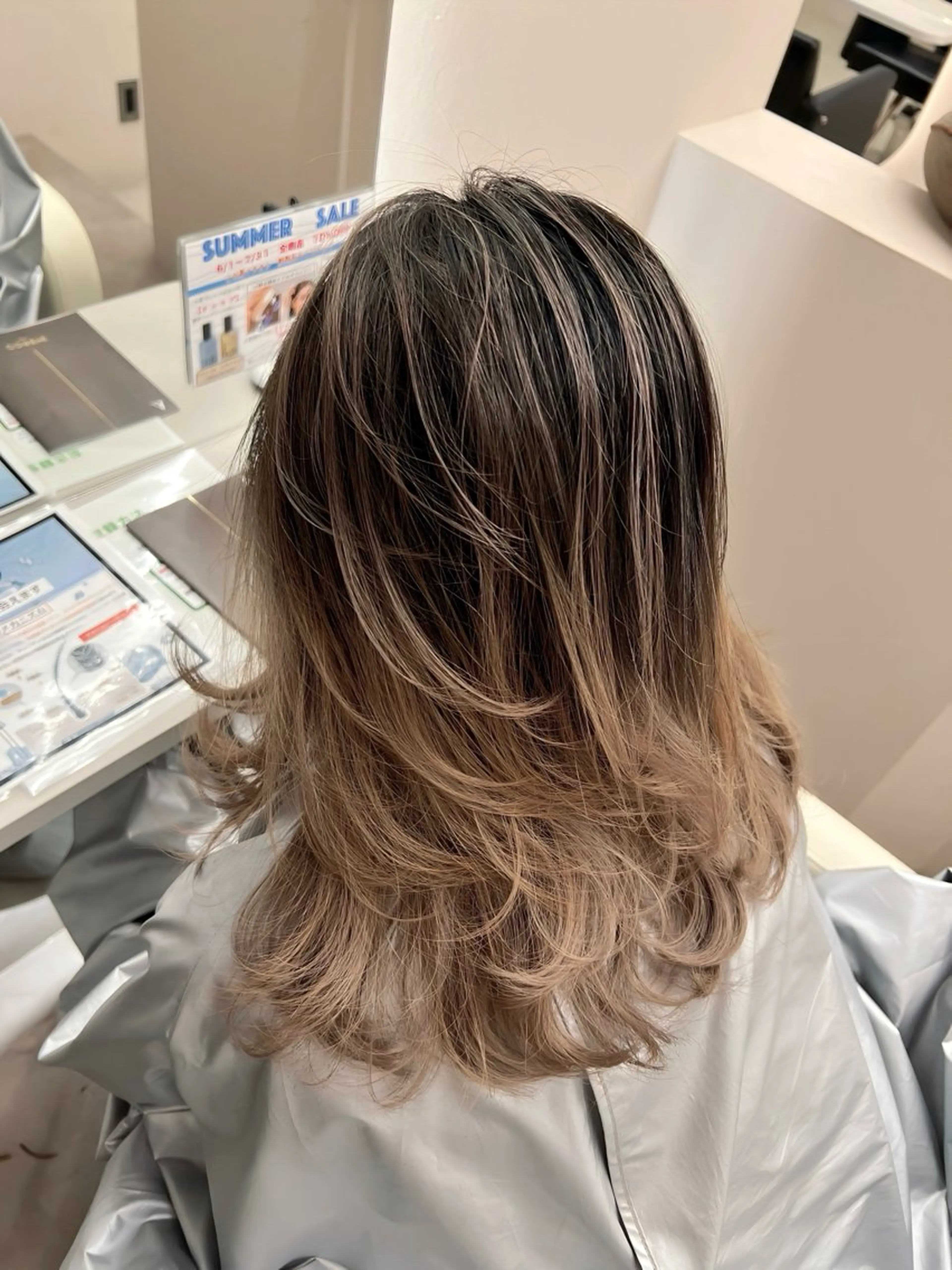 カラー ヘアカラー トリートメント 今が1番似合う自分に /志音のヘアスタイル