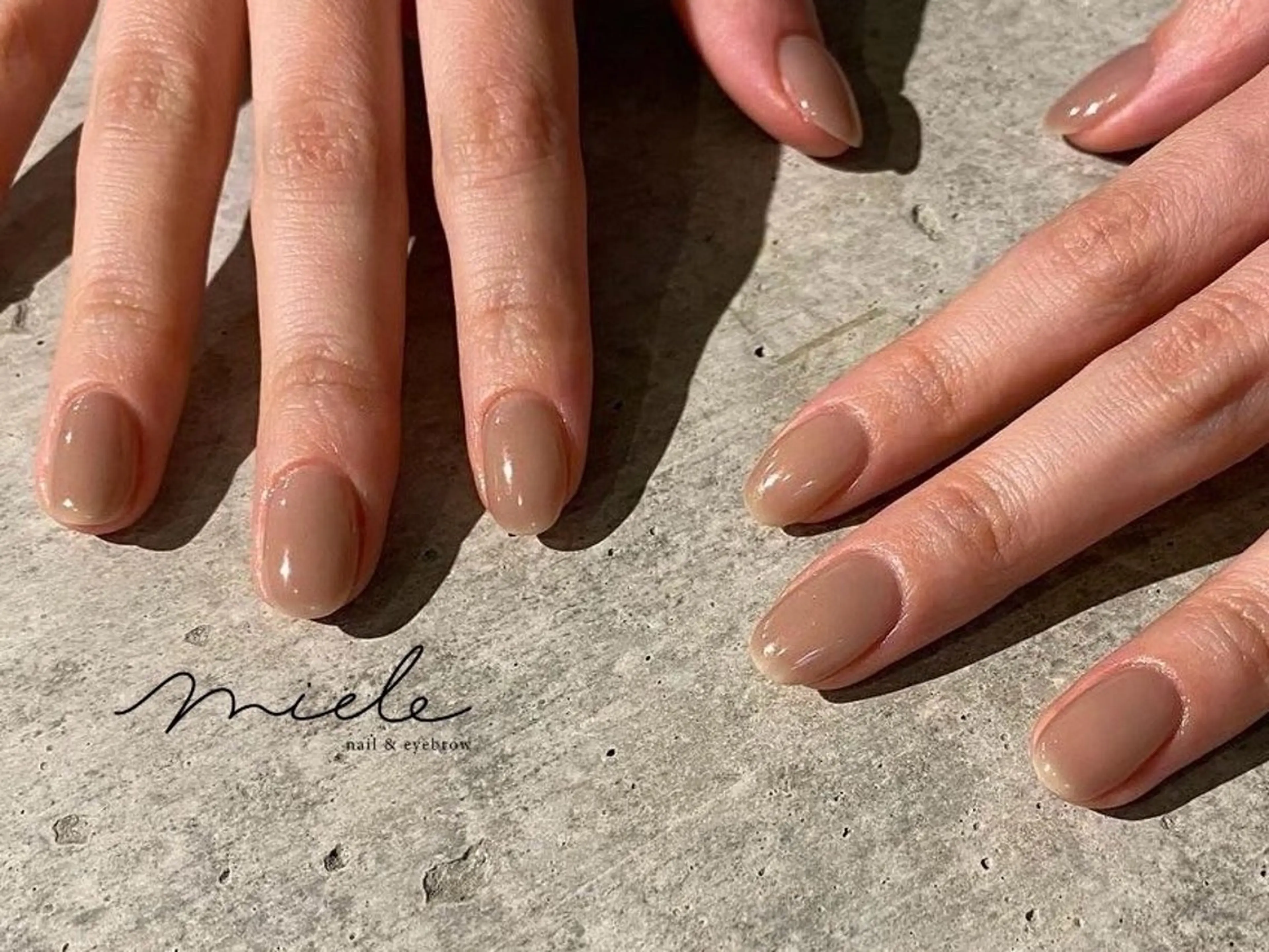 ネイル ハンドネイル miele【ミエレ】 シンプル一癖のネイルデザイン