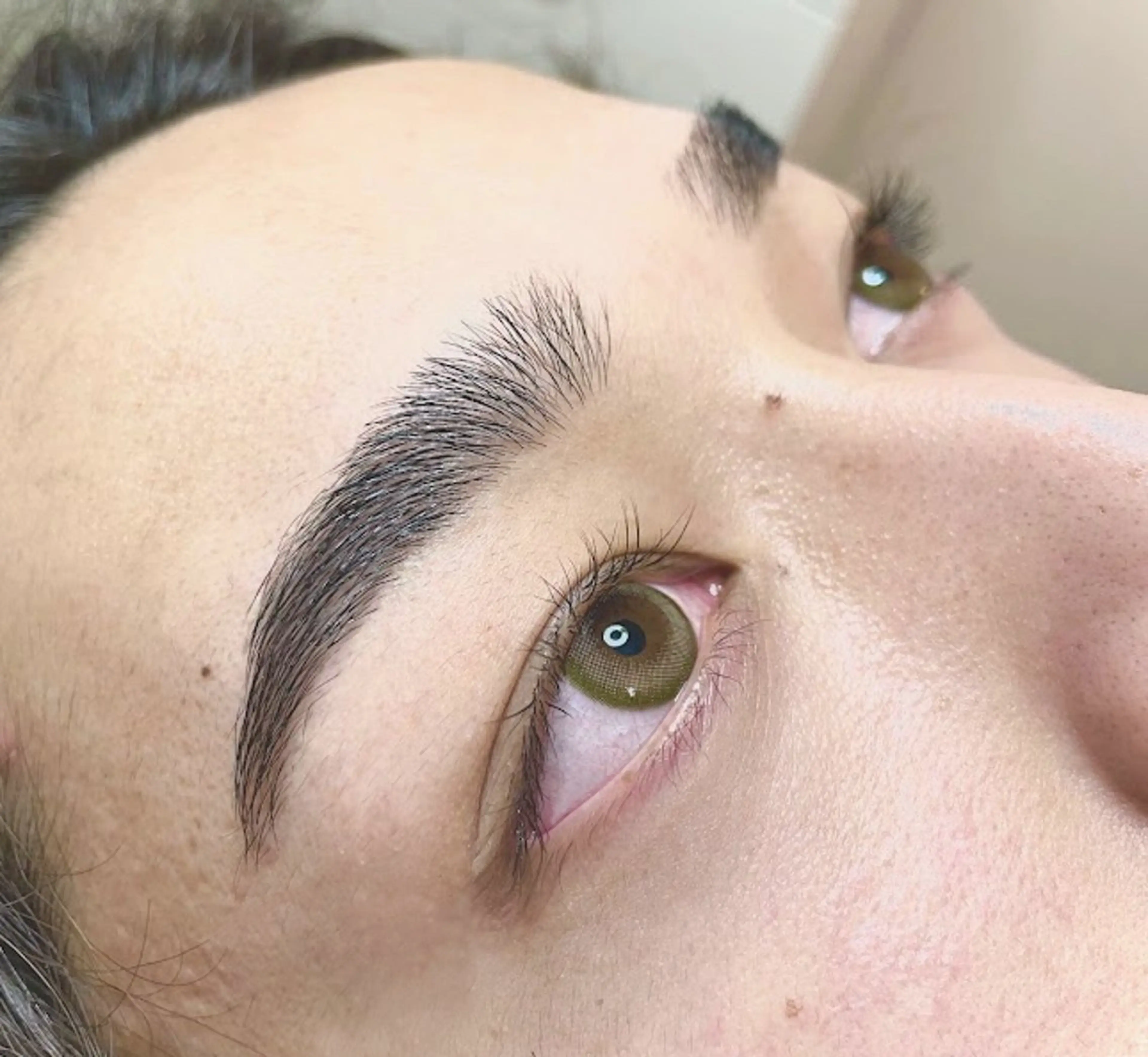 メンズ　アイブロウデザインWAXの写真