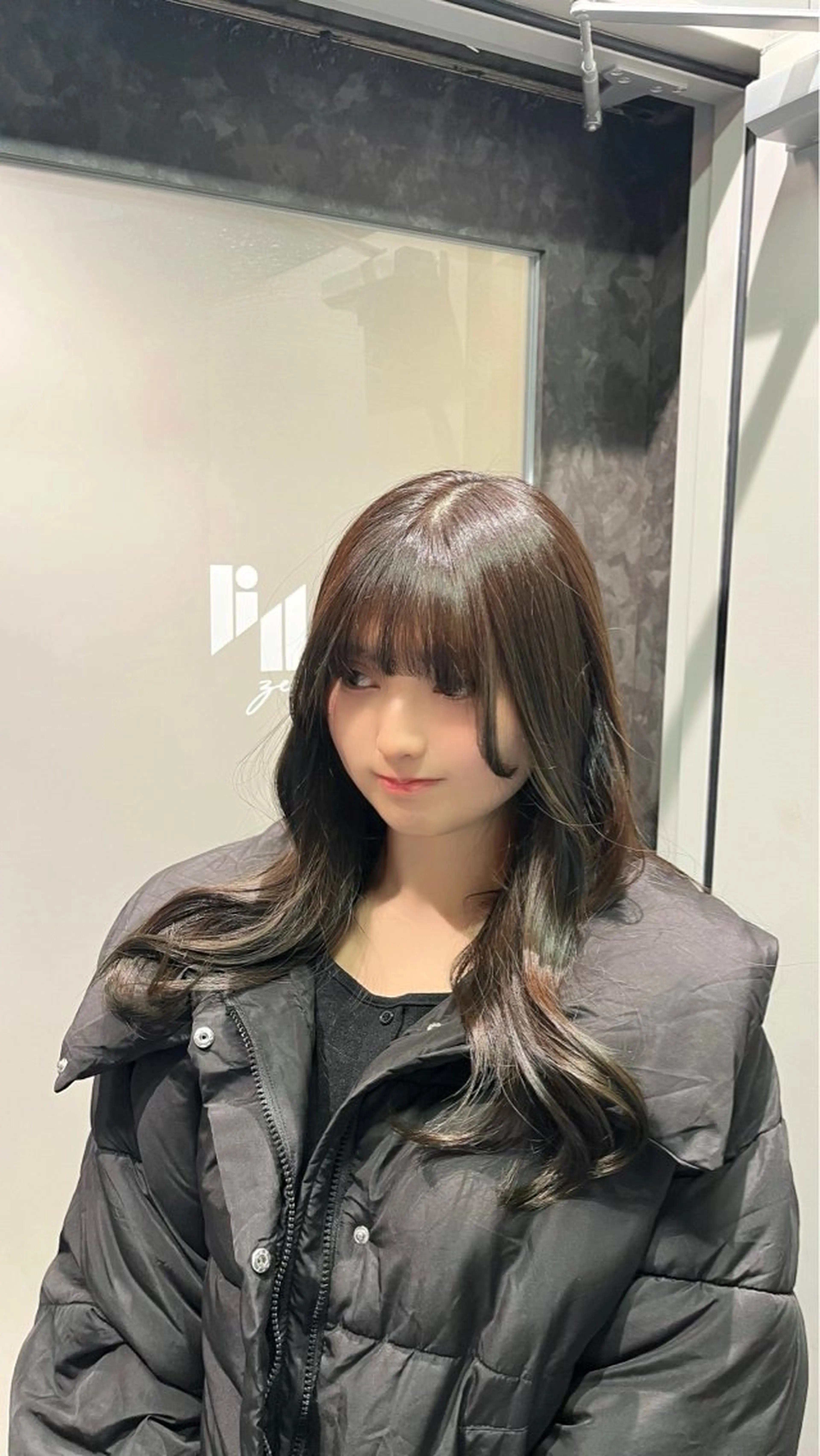 ロング カラー 新宿/ヘアカラー AiNAのヘアスタイル