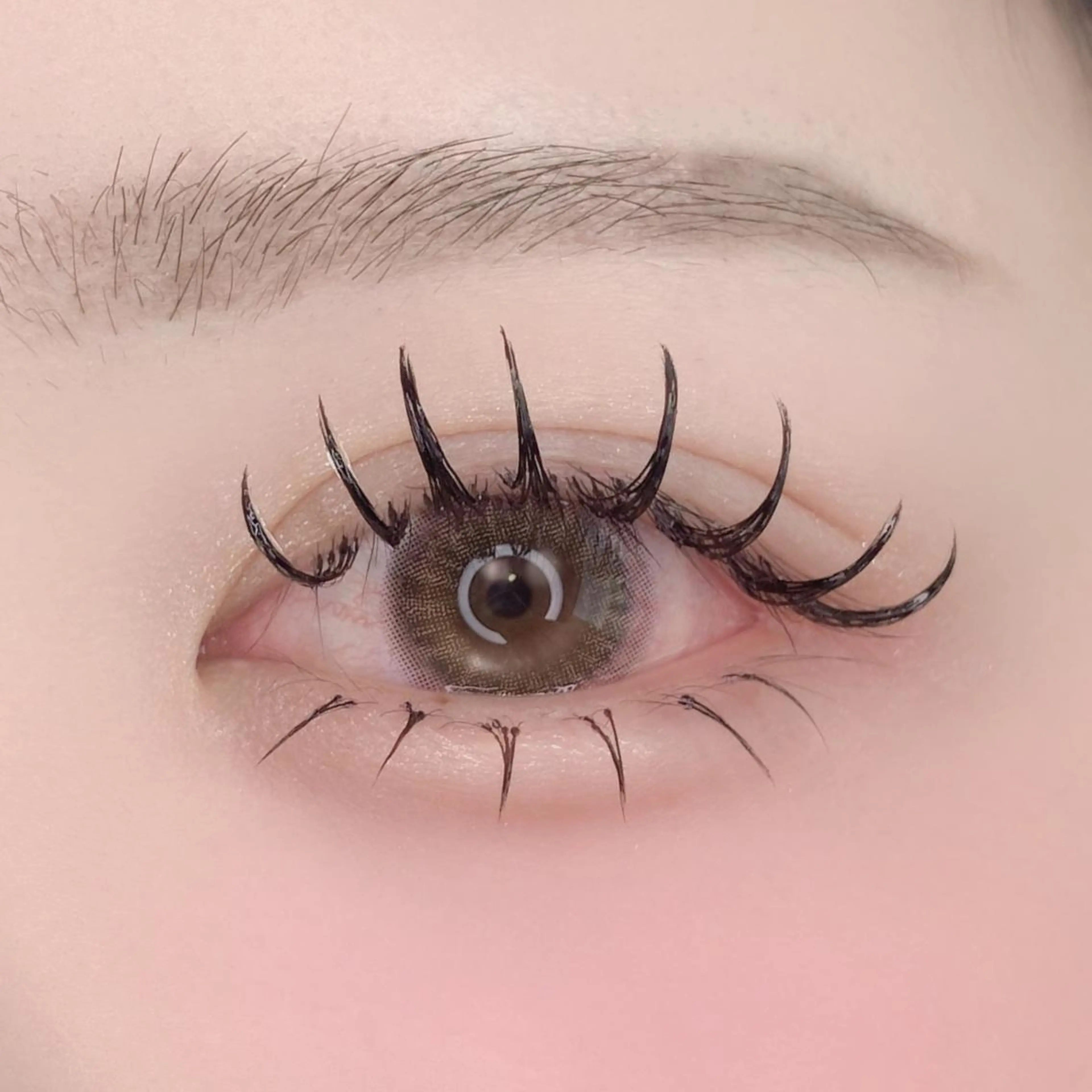 マツエク・マツパ KKSBeauty 梅田のマツエク・マツパデザイン