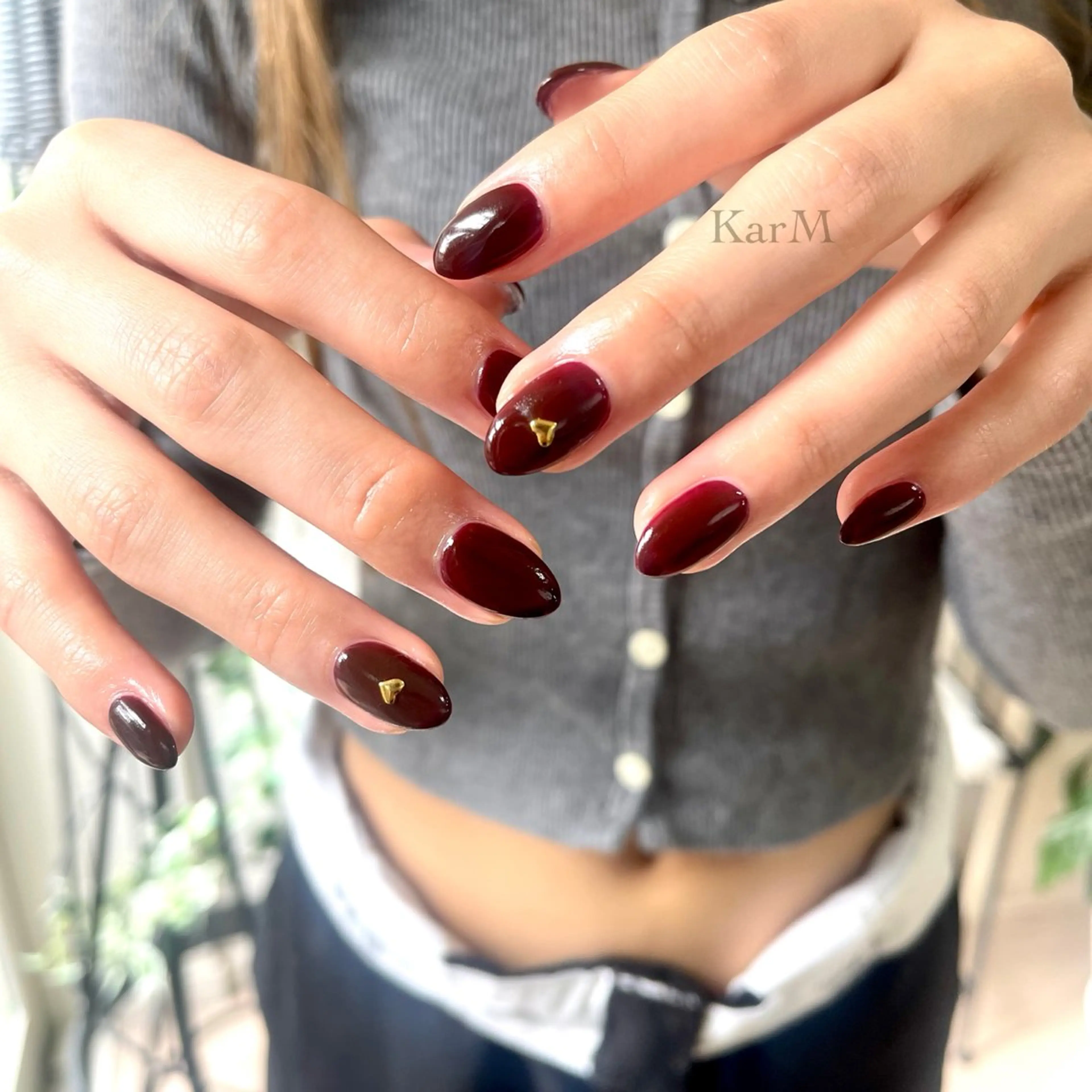 ネイル オーロラネイル ボルドー チークネイル フラッシュネイル フレンチネイル ハンドネイル ogino karinのネイルデザイン