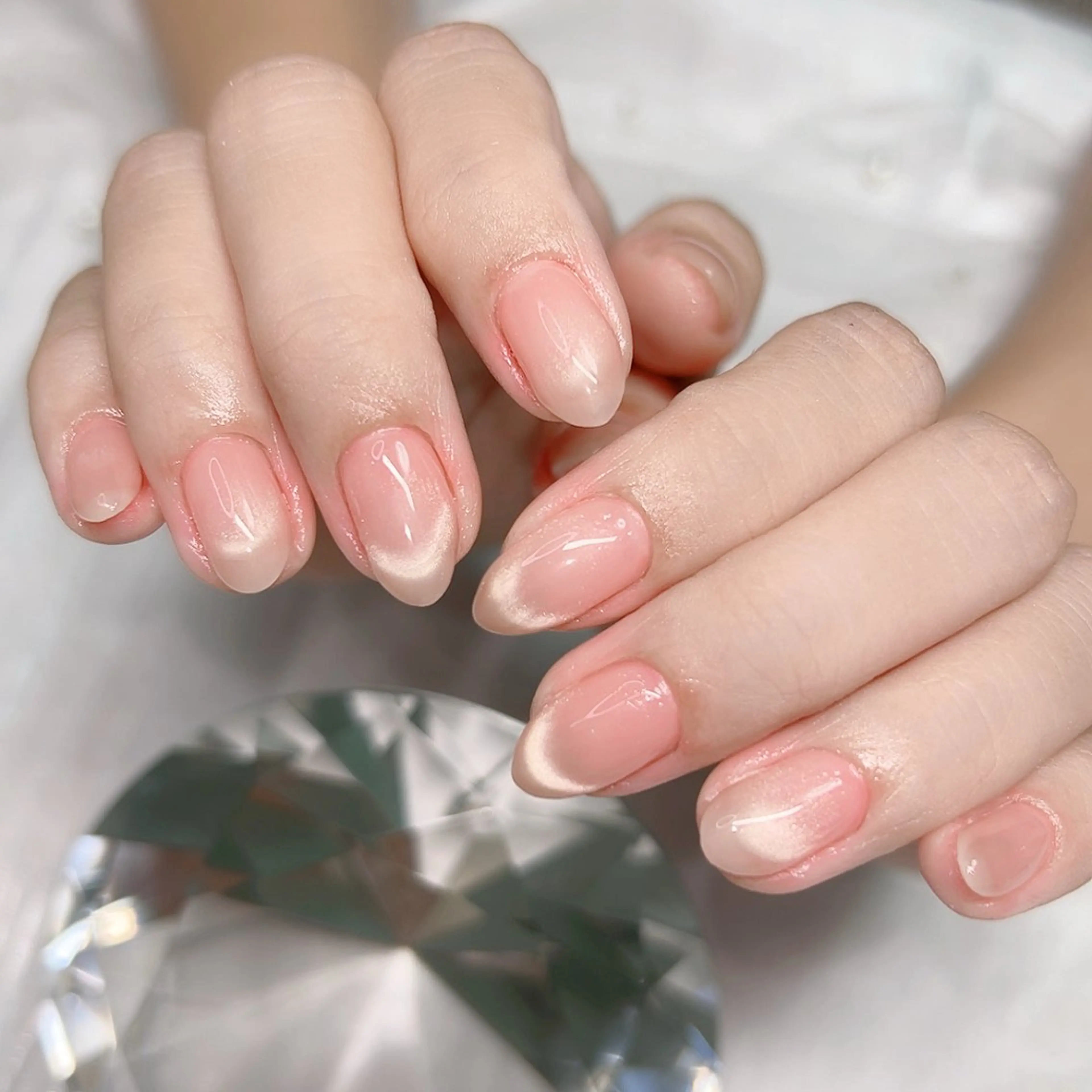 ネイル フレンチネイル キラキラネイル ラメ(グリッター) マグネットネイル マグネットフレンチ ハンドネイル Cute Tips nailのネイルデザイン