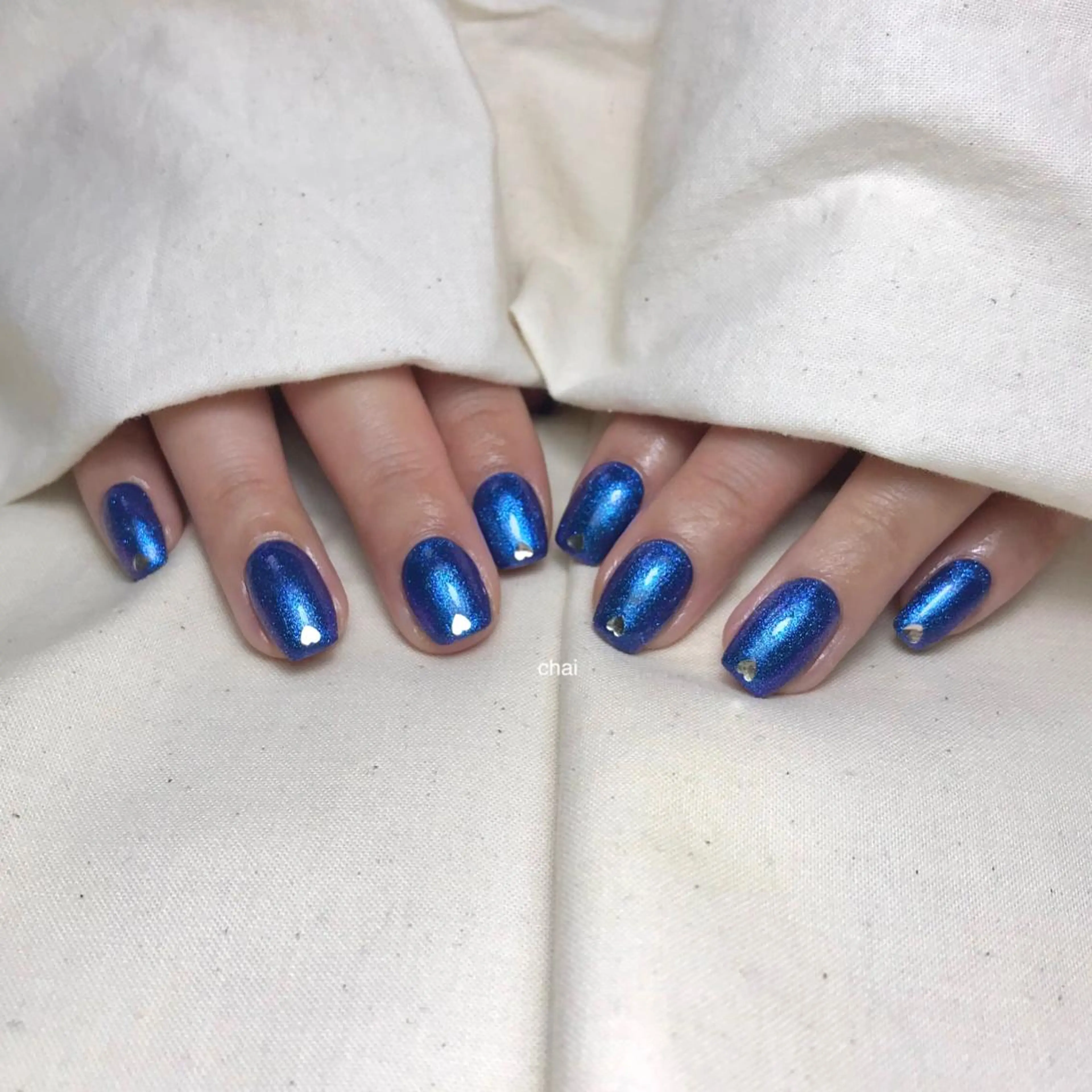 ネイル オーロラネイル ブルー ハート ホログラムネイル 韓国ネイル ハンドネイル 💅 Ai.のネイルデザイン